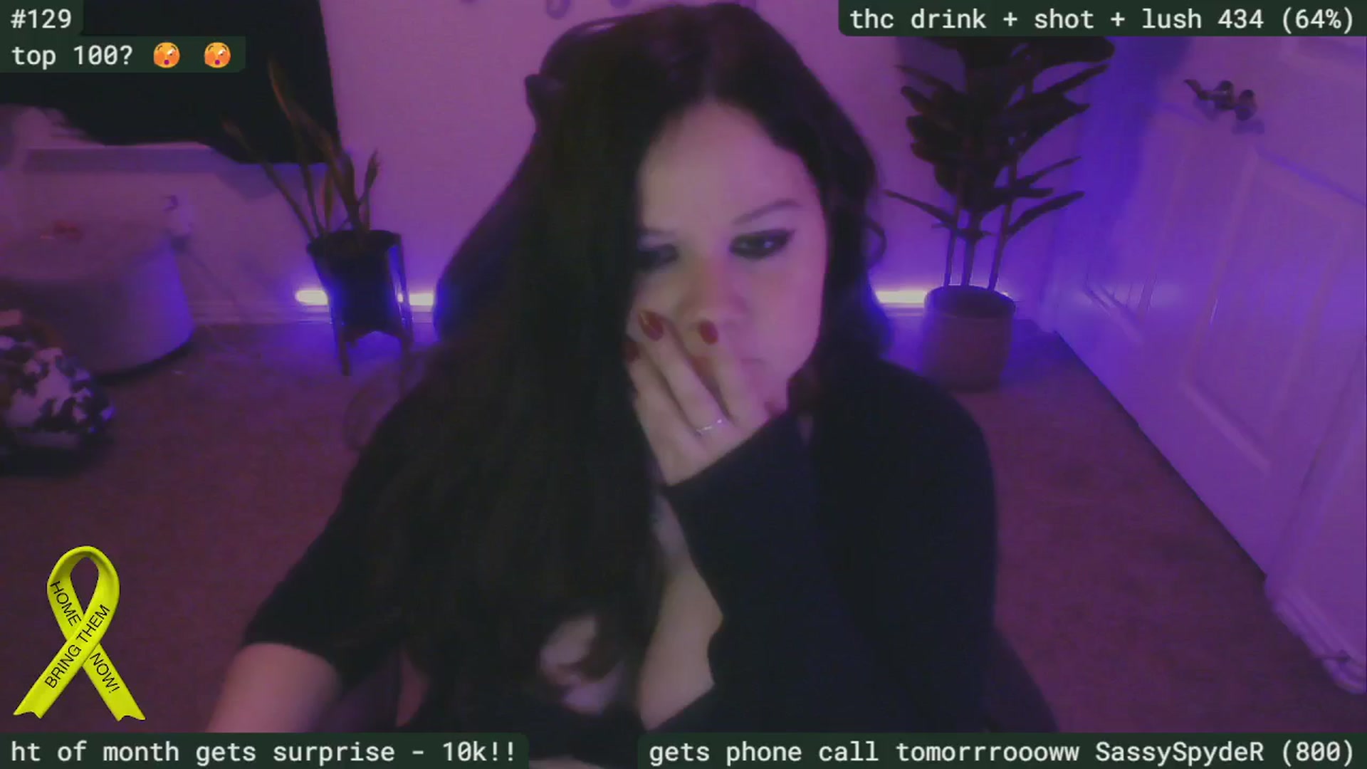 Gallery image thumbnail from SassySarah94's myfreecams stream on, 11/27/2024, 03:31 image 15 of 20