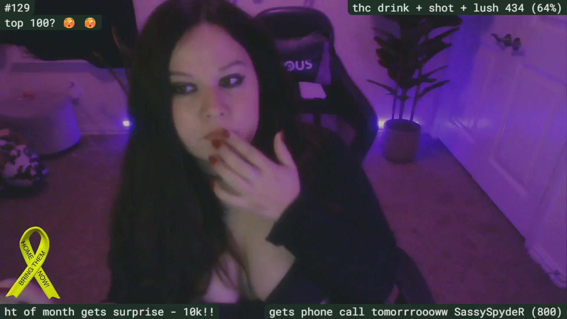 Gallery image thumbnail from SassySarah94's myfreecams stream on, 11/27/2024, 03:31 image 13 of 20