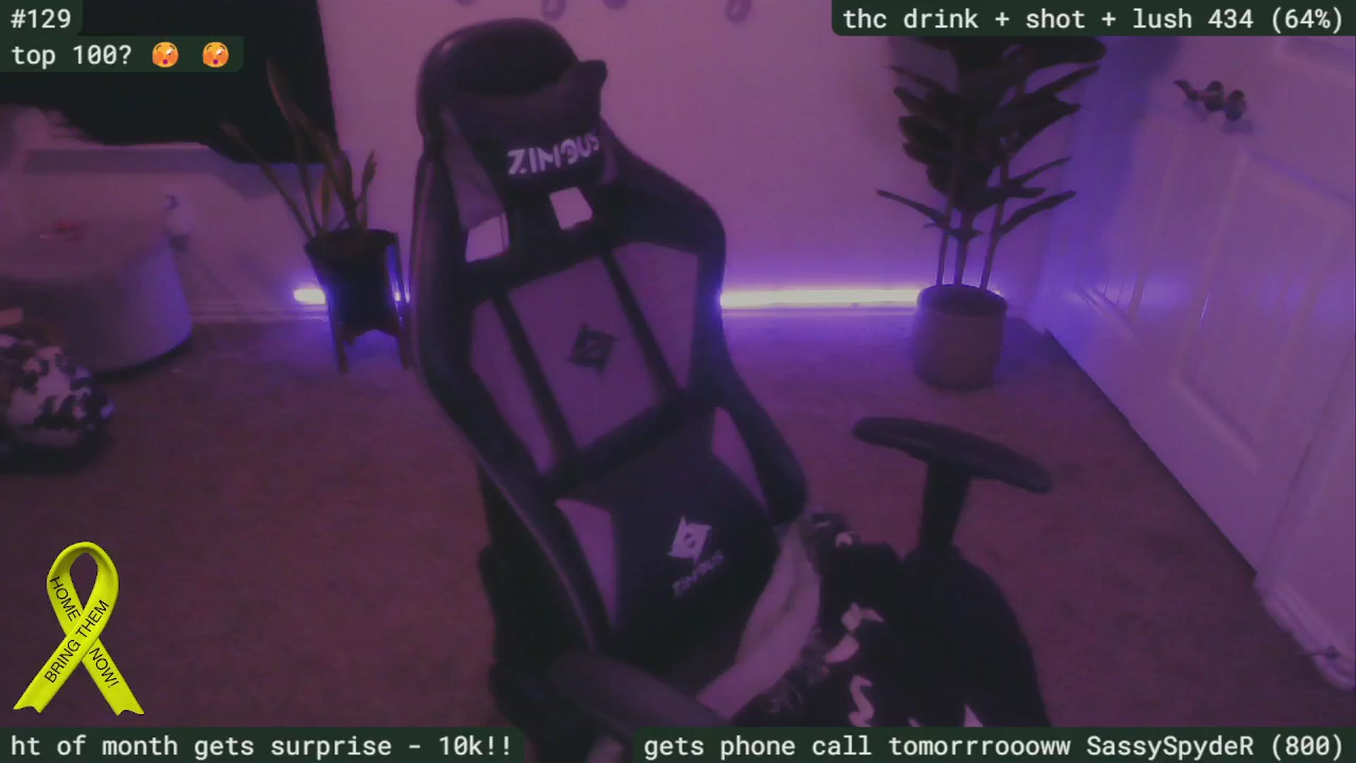 Gallery image thumbnail from SassySarah94's myfreecams stream on, 11/27/2024, 03:31 image 12 of 20