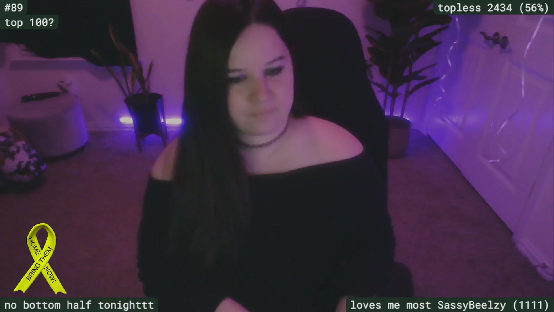 Gallery image thumbnail from SassySarah94's myfreecams stream on, 11/28/2024, 10:50 image 4 of 20