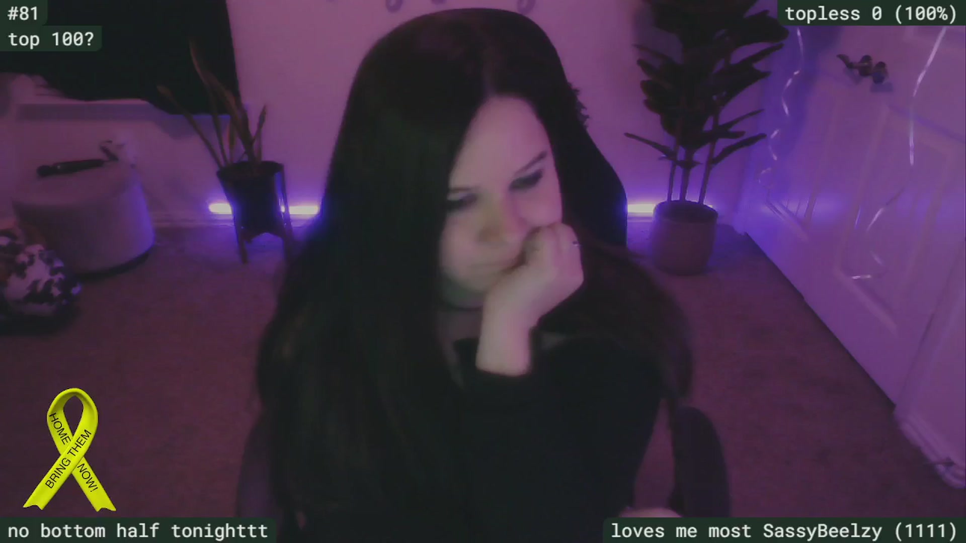 Gallery image thumbnail from SassySarah94's myfreecams stream on, 11/28/2024, 10:50 image 10 of 20