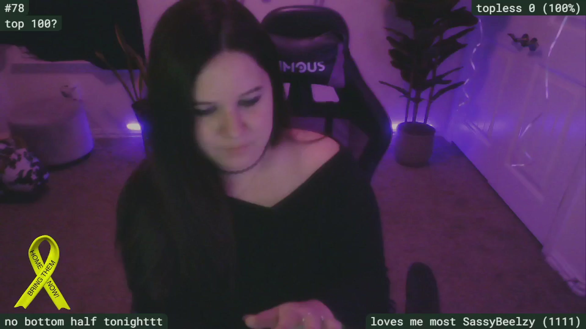 Gallery image thumbnail from SassySarah94's myfreecams stream on, 11/28/2024, 11:29 image 17 of 20