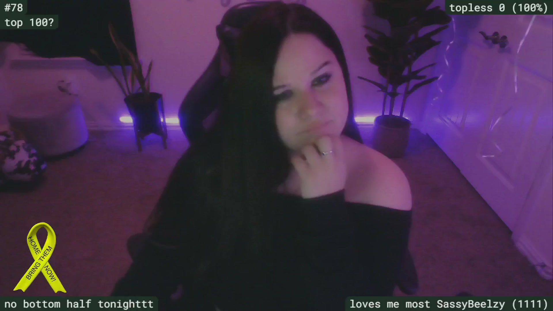 Gallery image thumbnail from SassySarah94's myfreecams stream on, 11/28/2024, 11:29 image 11 of 20