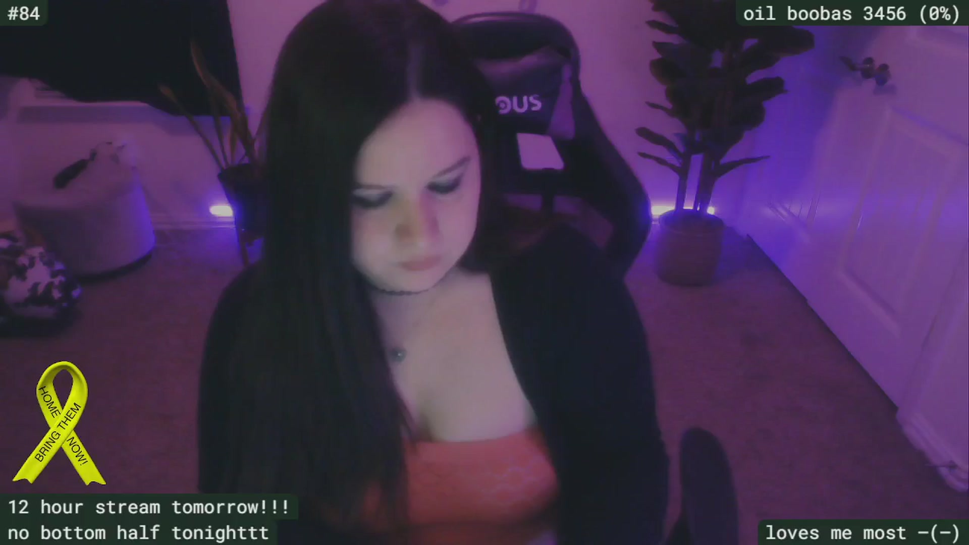 Gallery image thumbnail from SassySarah94's myfreecams stream on, 11/30/2024, 03:47 image 6 of 20