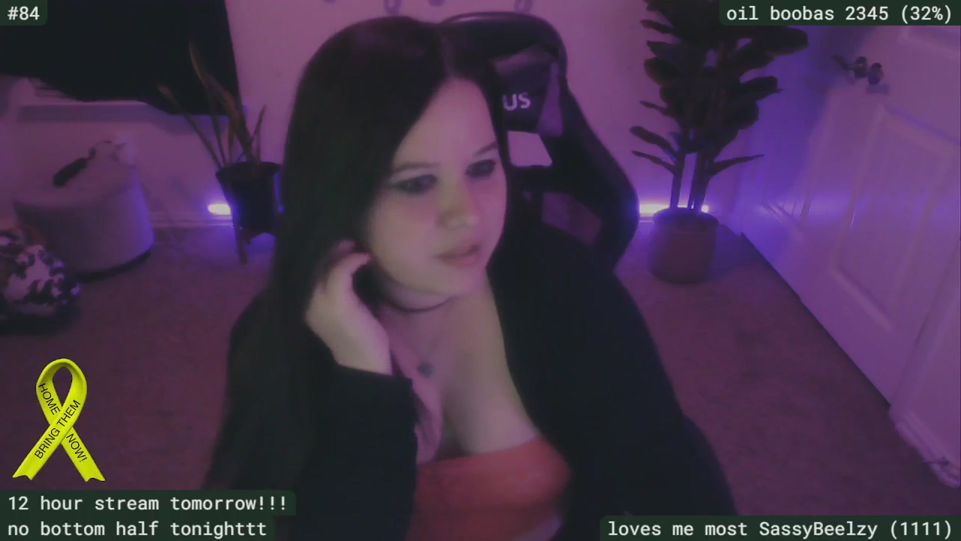 Gallery image thumbnail from SassySarah94's myfreecams stream on, 11/30/2024, 03:47 image 9 of 20