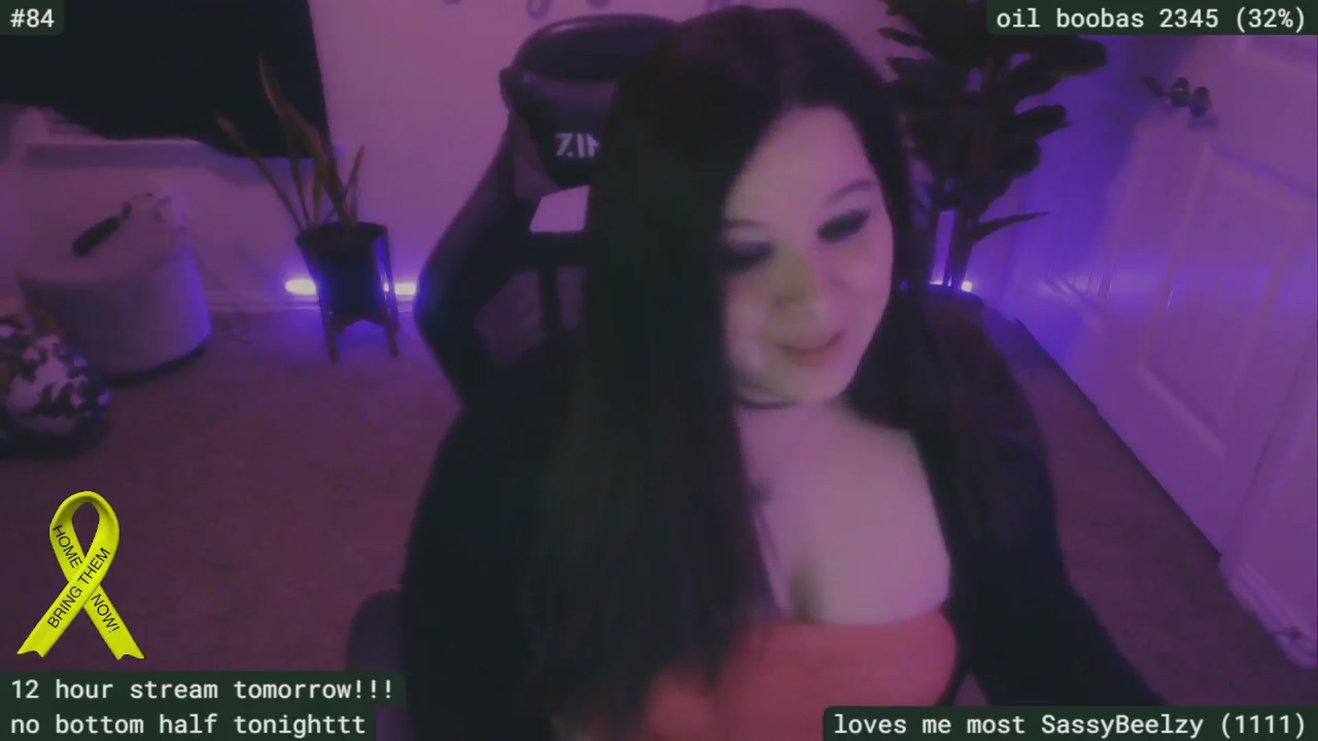 Gallery image thumbnail from SassySarah94's myfreecams stream on, 11/30/2024, 03:47 image 8 of 20