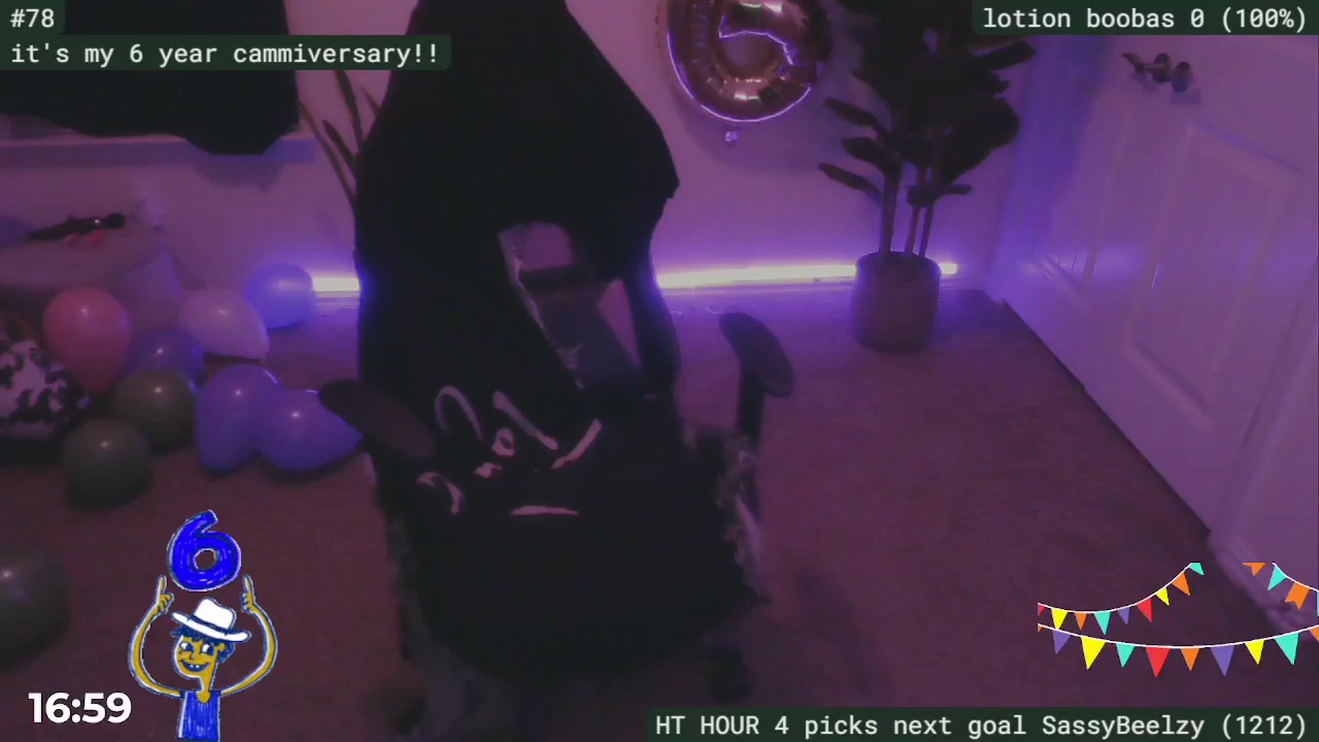 Gallery image thumbnail from SassySarah94's myfreecams stream on, 12/01/2024, 24:53 image 17 of 20