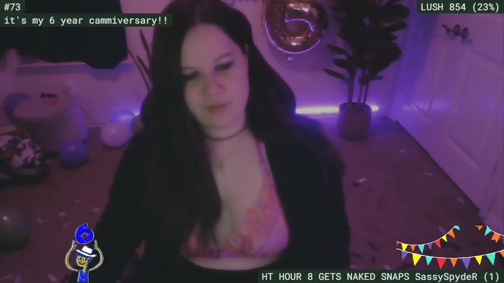 Gallery image thumbnail from SassySarah94's myfreecams stream on, 12/01/2024, 07:18 image 3 of 20