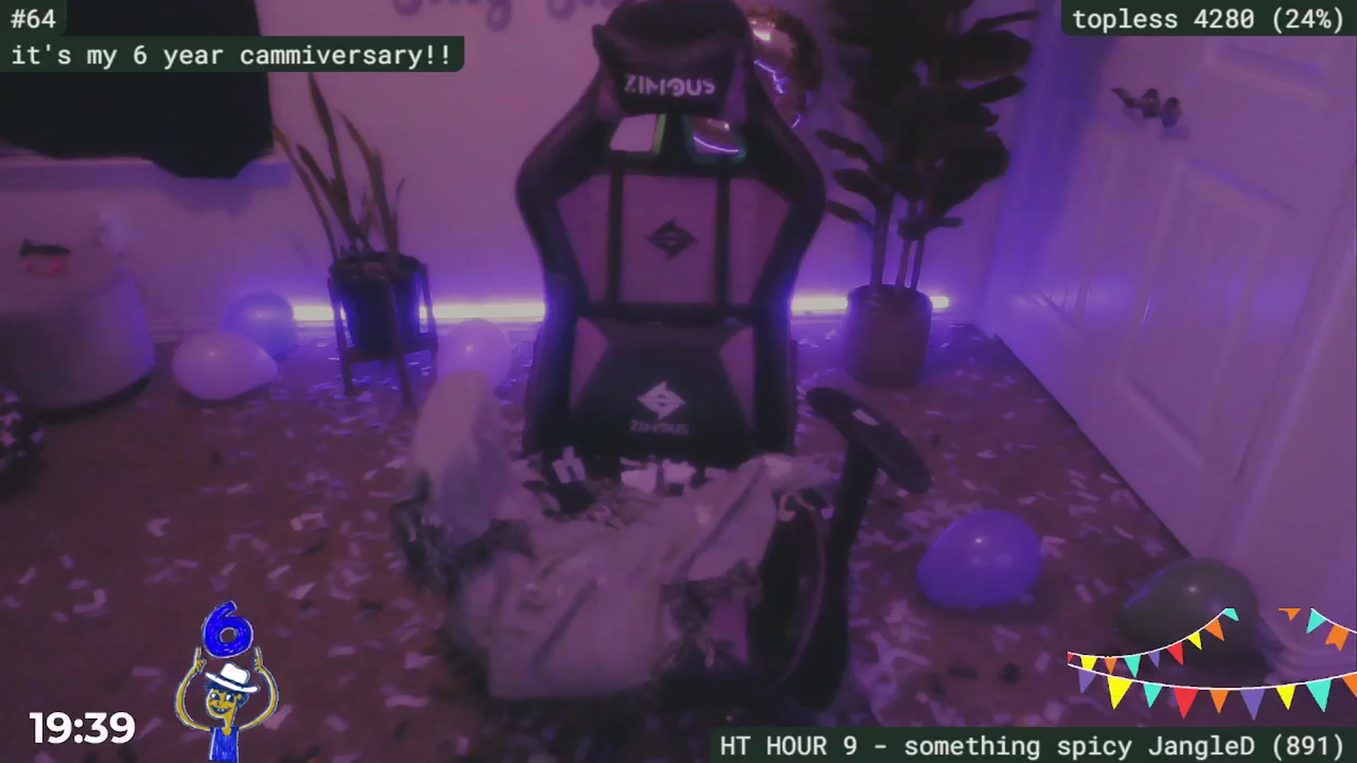 Gallery image thumbnail from SassySarah94's myfreecams stream on, 12/01/2024, 07:18 image 10 of 20