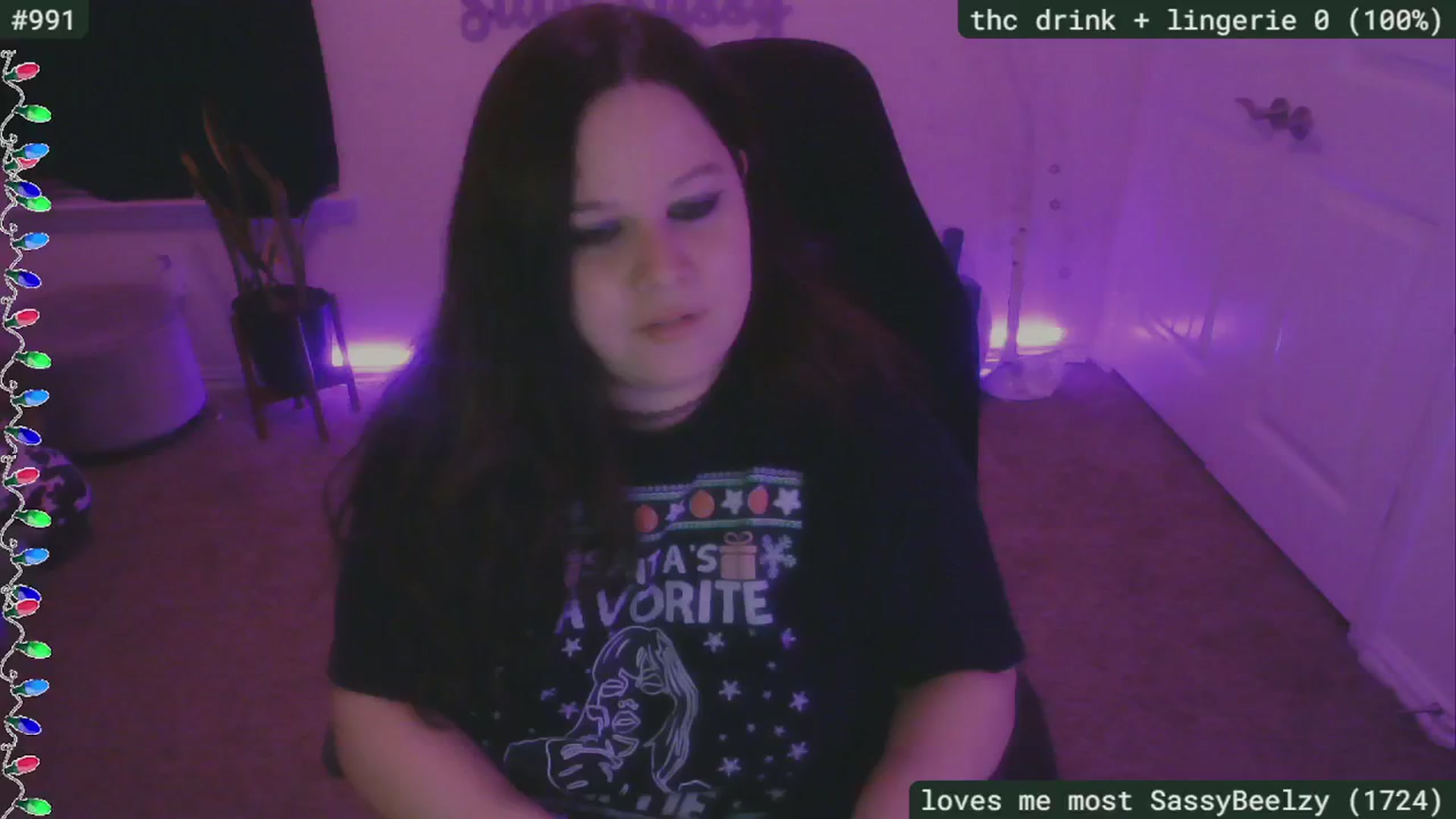 Gallery image thumbnail from SassySarah94's myfreecams stream on, 12/04/2024, 05:23 image 15 of 20