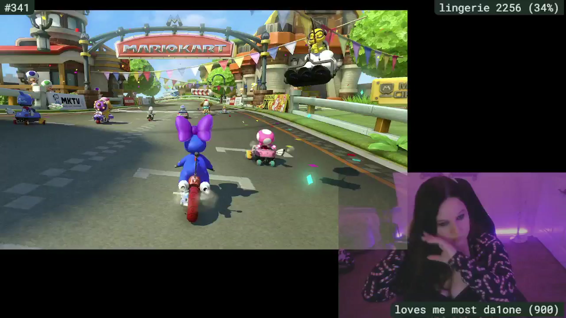 Gallery image thumbnail from SassySarah94's myfreecams stream on, 12/05/2024, 05:28 image 10 of 20