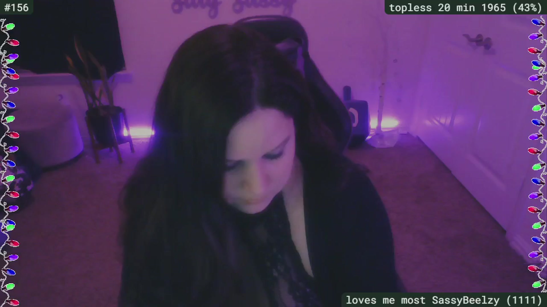Gallery image thumbnail from SassySarah94's myfreecams stream on, 12/06/2024, 05:52 image 18 of 20