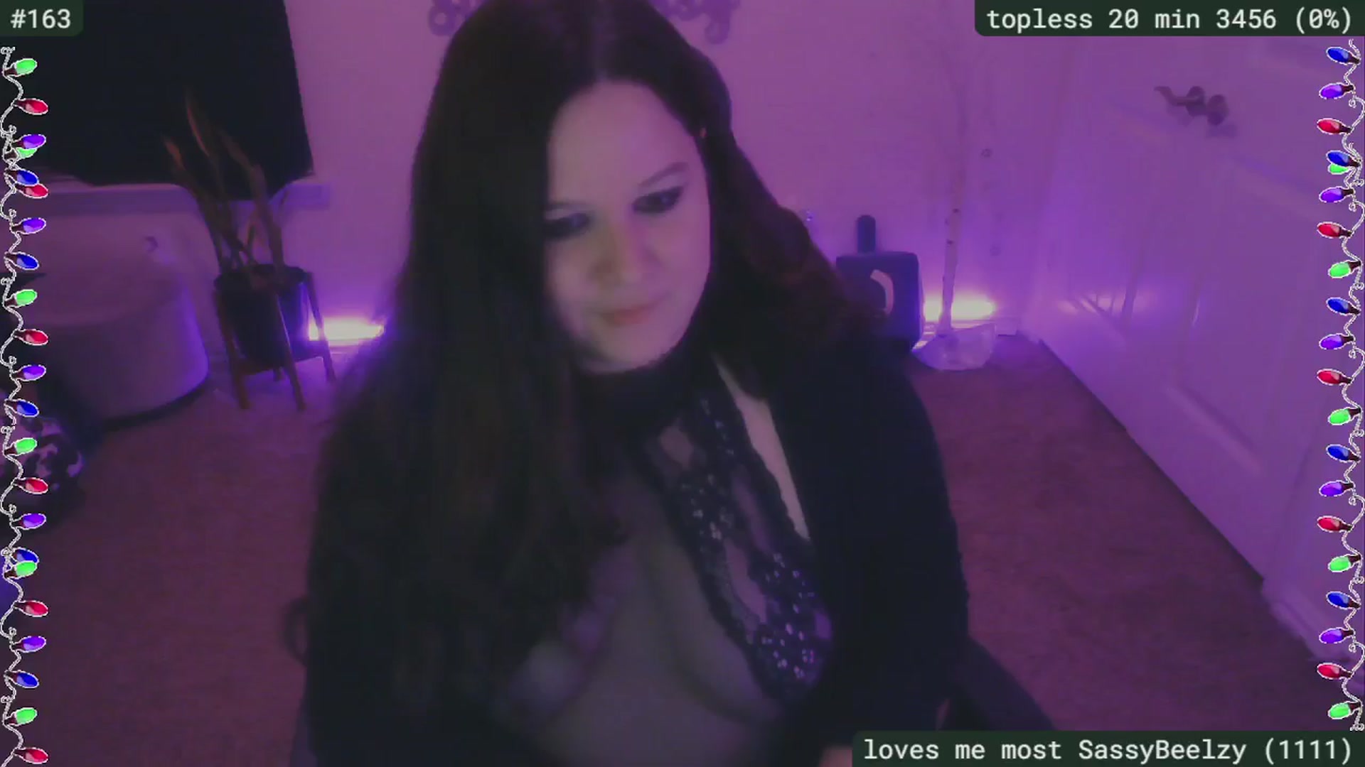 Gallery image thumbnail from SassySarah94's myfreecams stream on, 12/06/2024, 05:52 image 15 of 20