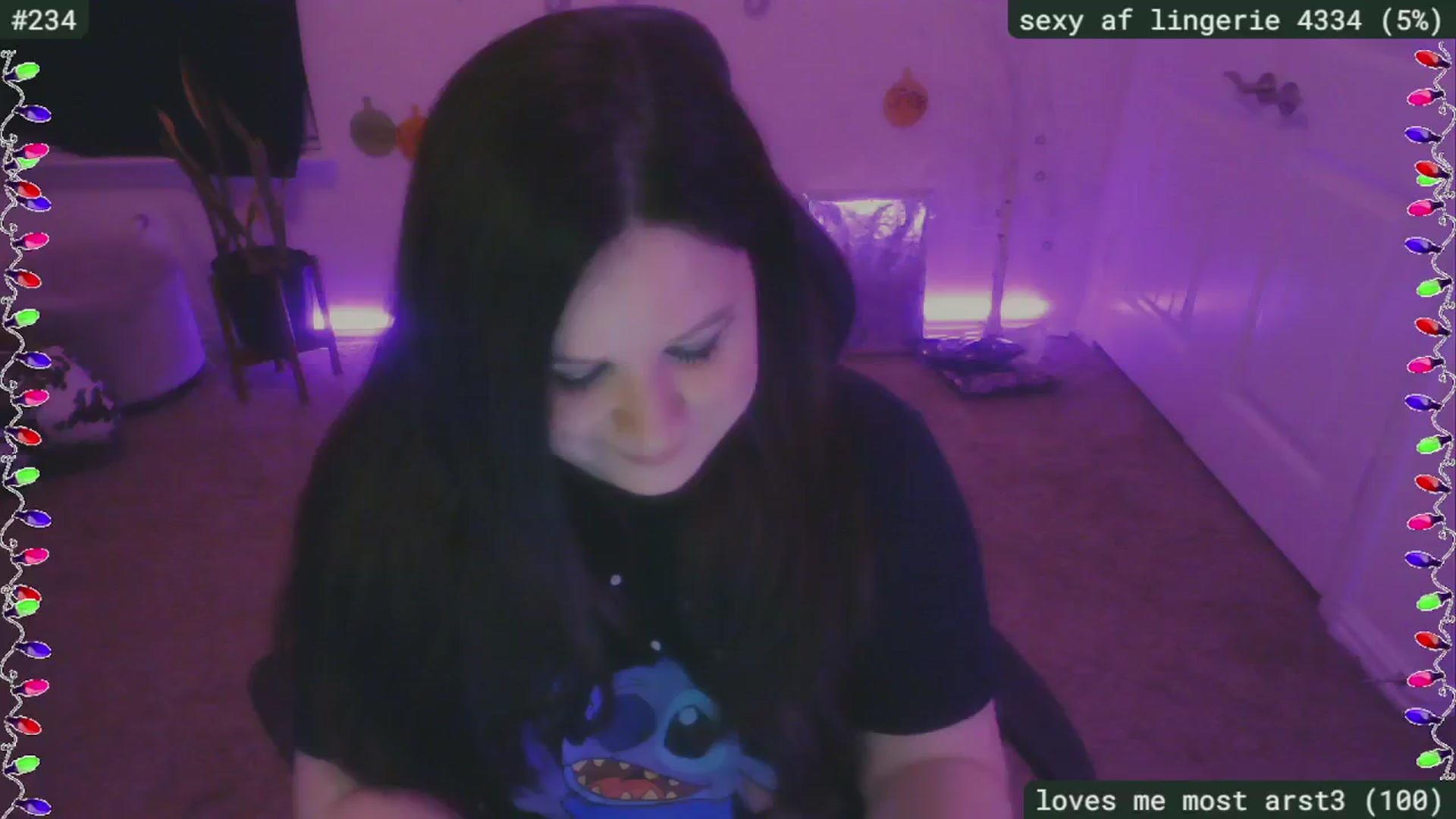 Gallery image thumbnail from SassySarah94's myfreecams stream on, 12/10/2024, 06:12 image 6 of 20