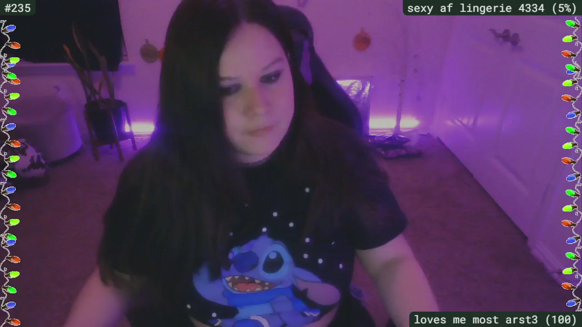 Gallery image thumbnail from SassySarah94's myfreecams stream on, 12/10/2024, 06:12 image 8 of 20