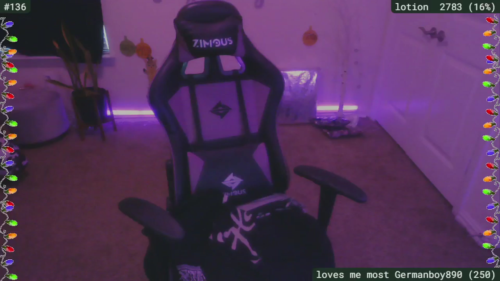 Gallery image thumbnail from SassySarah94's myfreecams stream on, 12/10/2024, 22:41 image 20 of 20