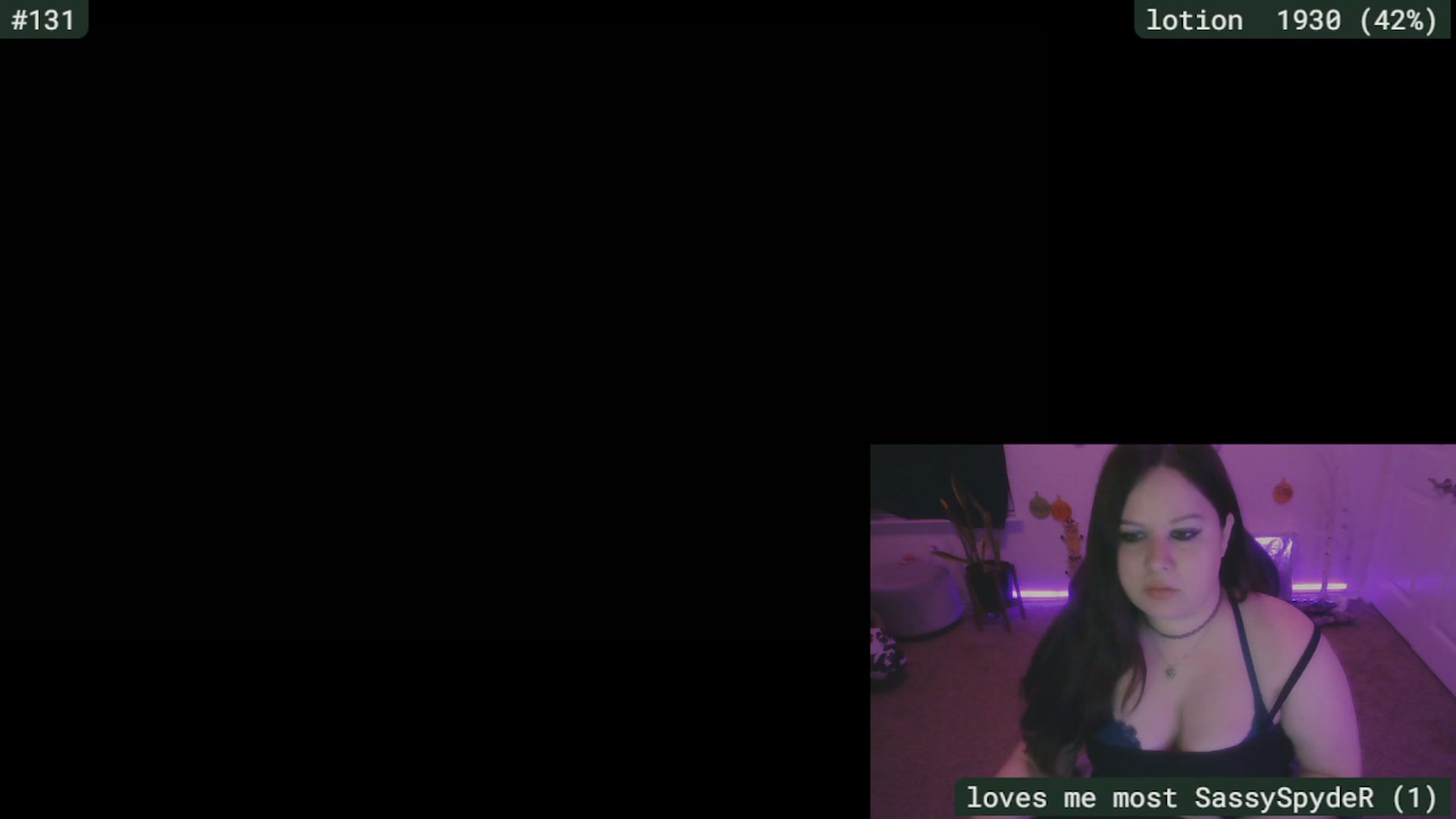 Gallery image thumbnail from SassySarah94's myfreecams stream on, 12/11/2024, 24:01 image 13 of 20