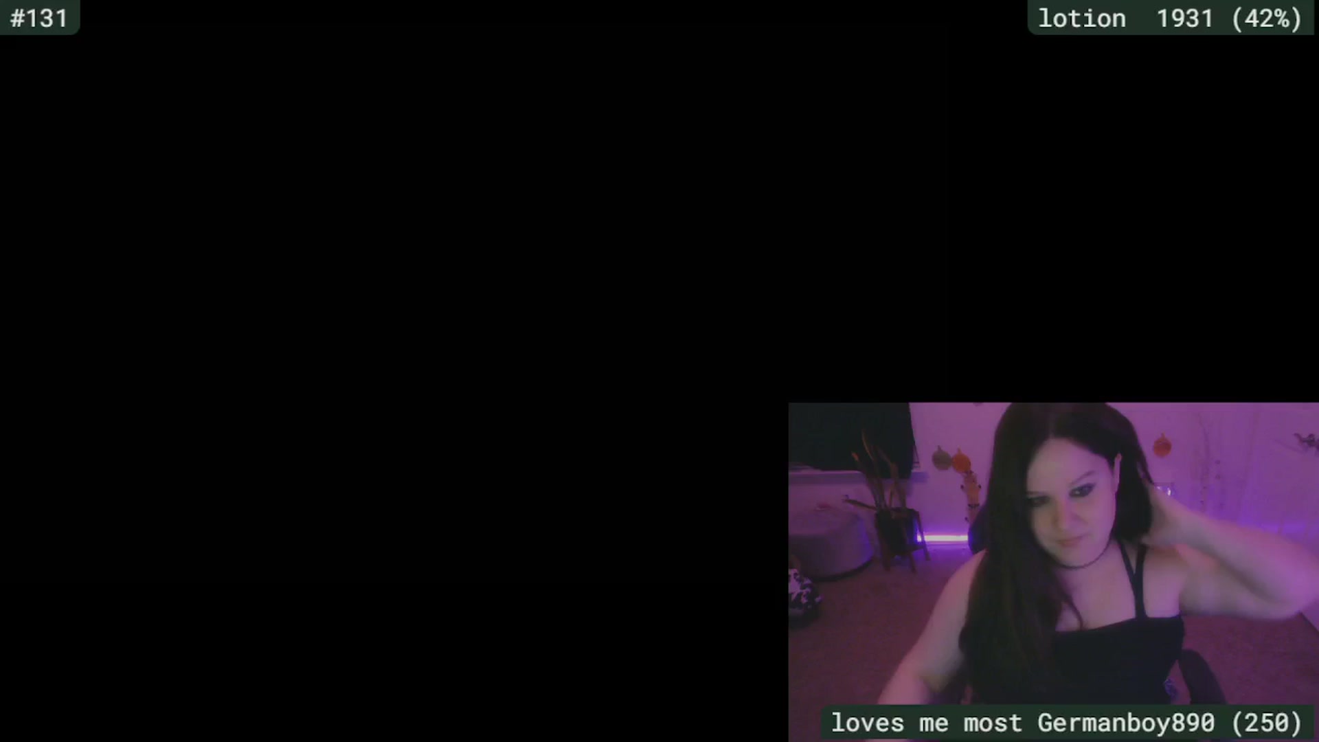 Gallery image thumbnail from SassySarah94's myfreecams stream on, 12/11/2024, 02:18 image 3 of 20