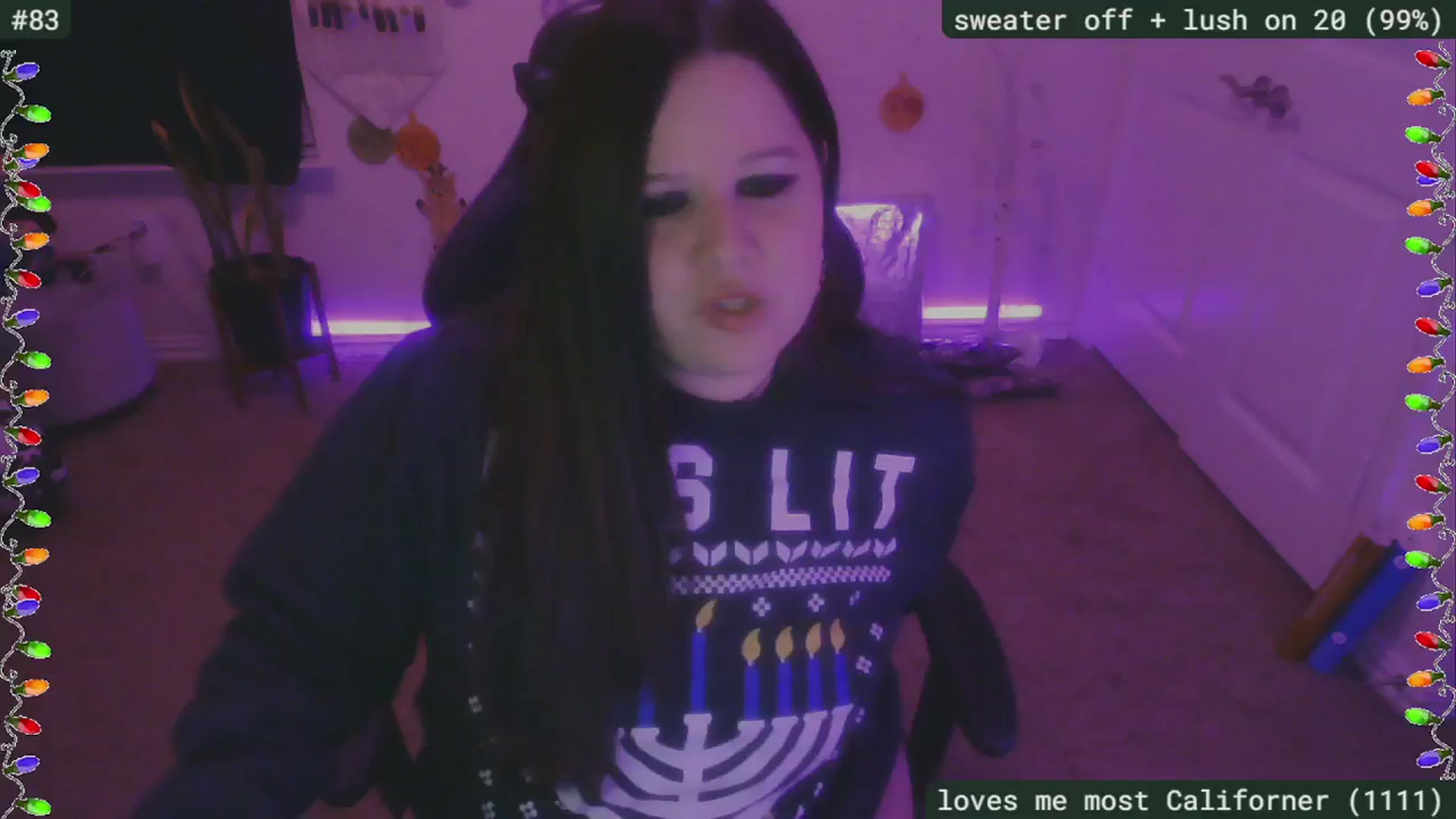 Gallery image thumbnail from SassySarah94's myfreecams stream on, 12/13/2024, 02:49 image 18 of 20