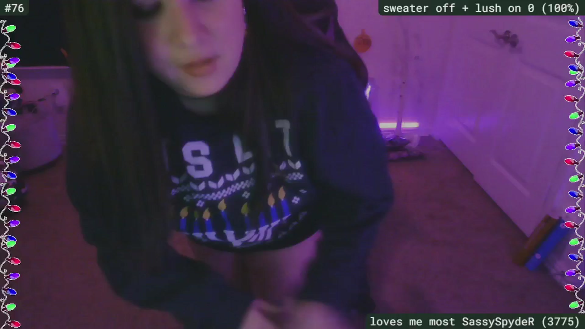 Gallery image thumbnail from SassySarah94's myfreecams stream on, 12/13/2024, 02:49 image 20 of 20
