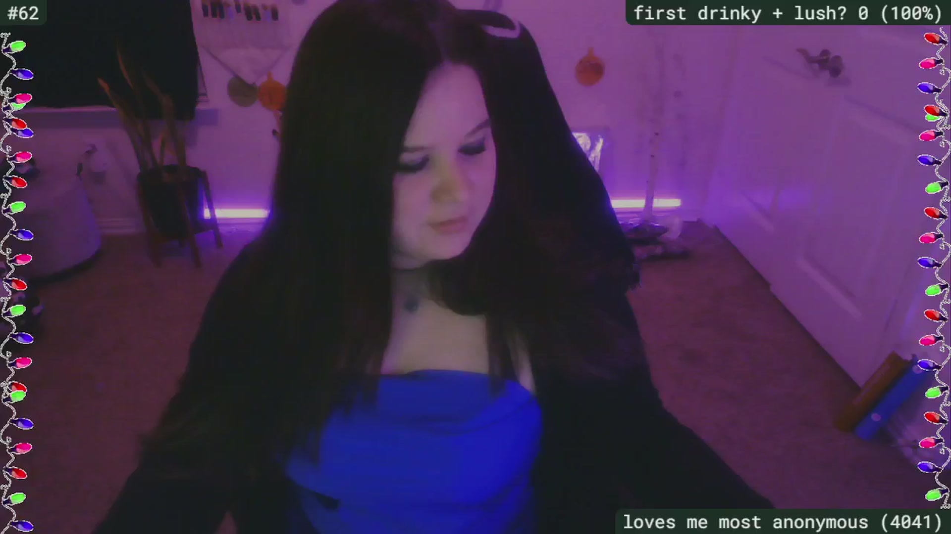 Gallery image thumbnail from SassySarah94's myfreecams stream on, 12/15/2024, 02:52 image 16 of 20