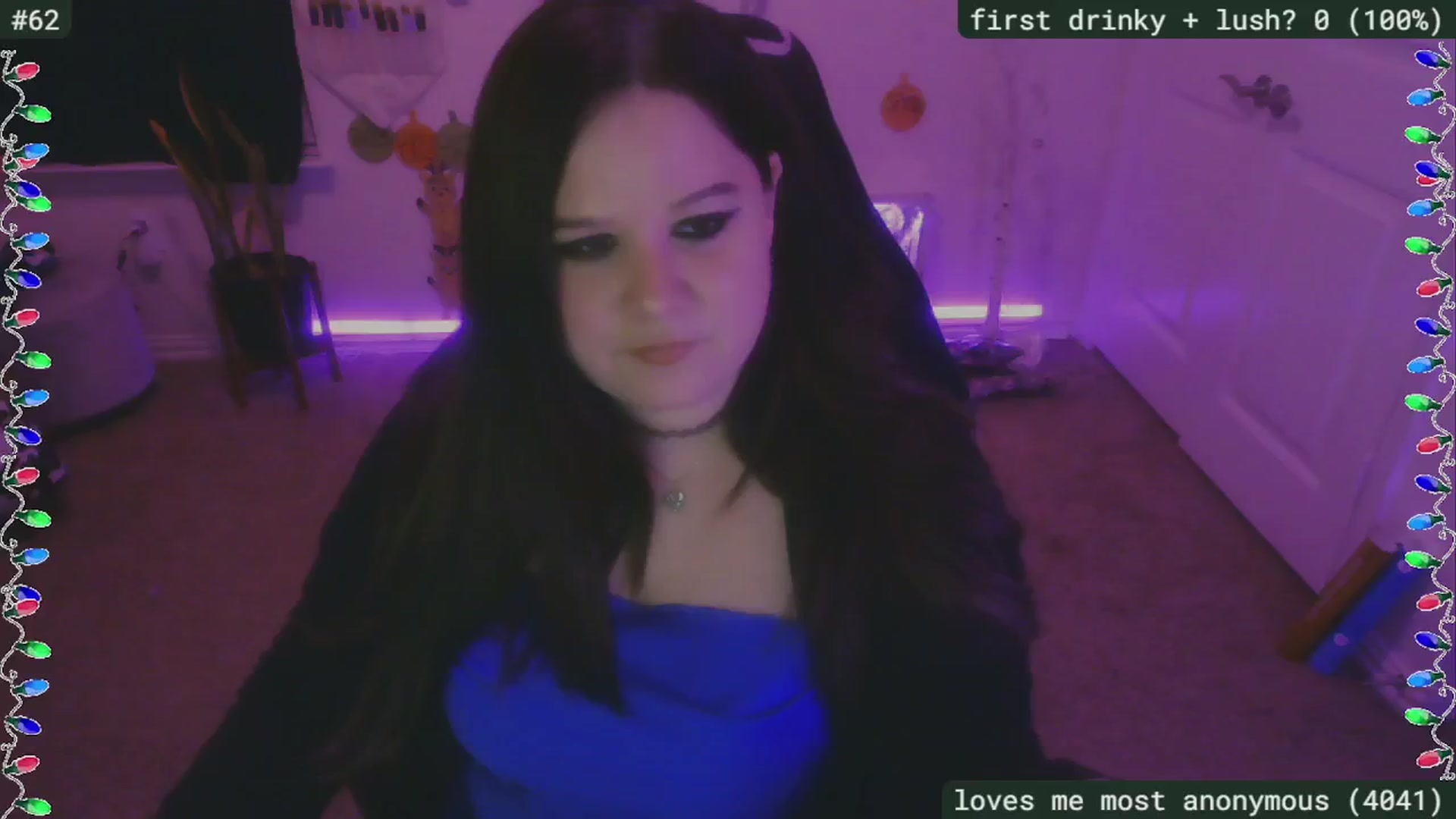 Gallery image thumbnail from SassySarah94's myfreecams stream on, 12/15/2024, 02:52 image 12 of 20