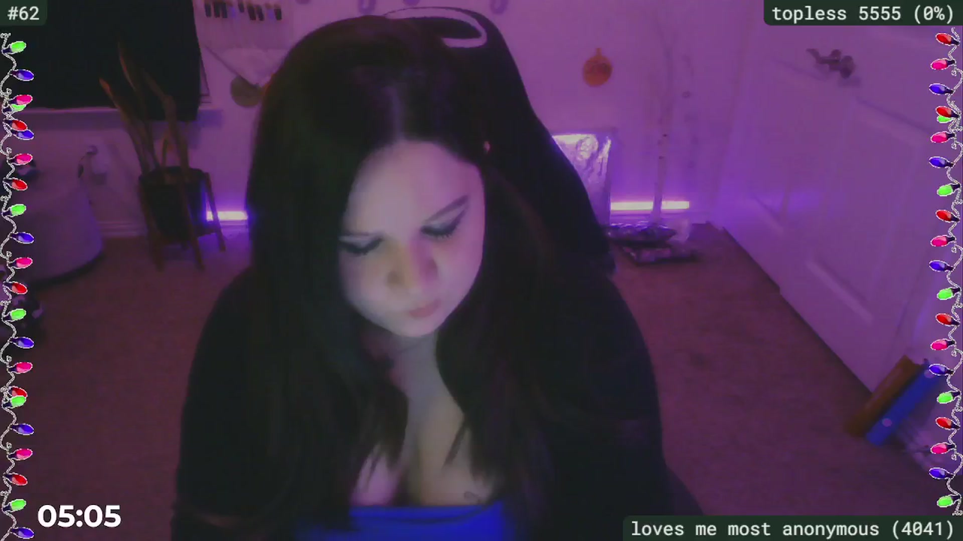 Gallery image thumbnail from SassySarah94's myfreecams stream on, 12/15/2024, 02:52 image 19 of 20
