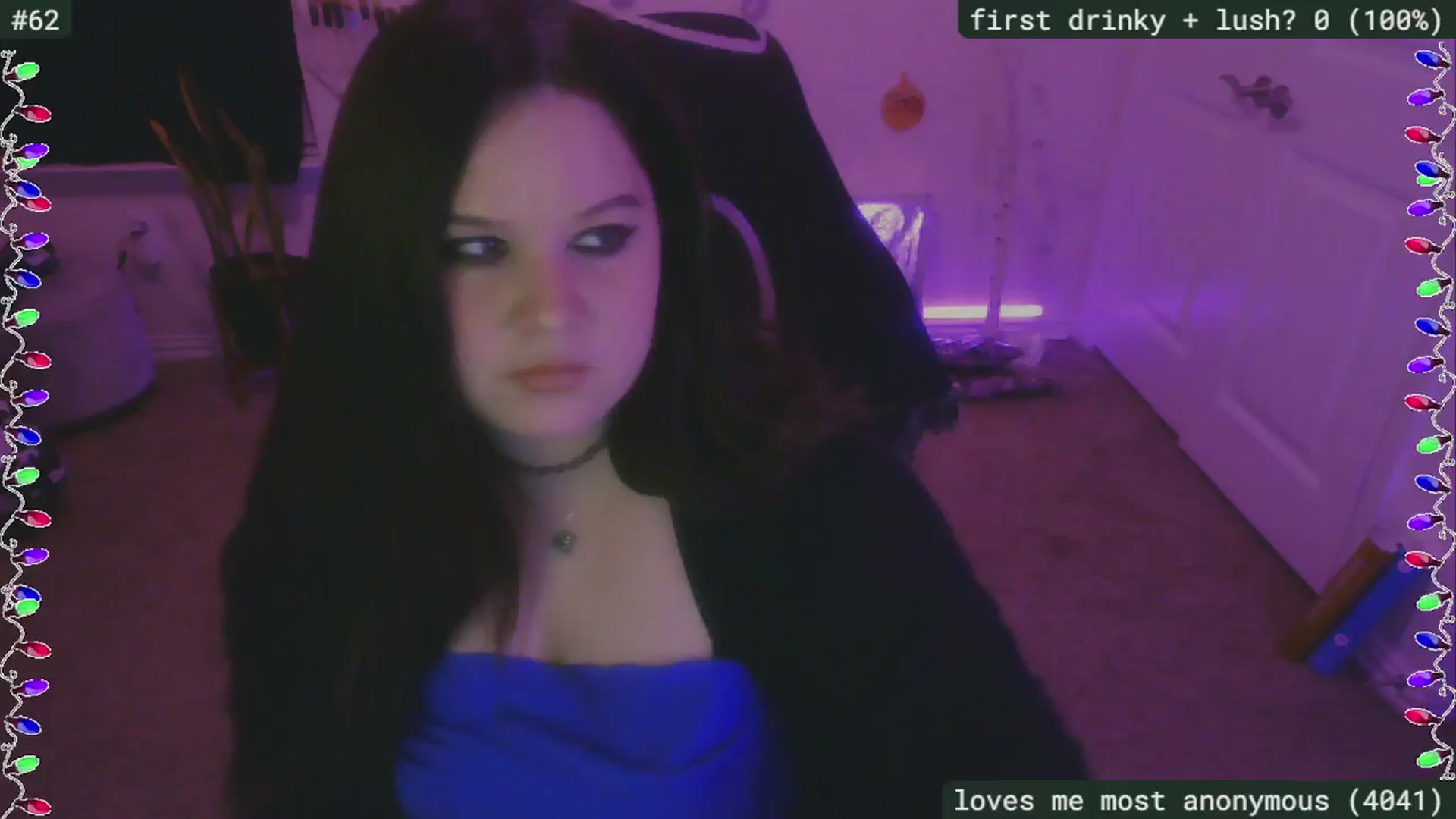 Gallery image thumbnail from SassySarah94's myfreecams stream on, 12/15/2024, 02:52 image 11 of 20