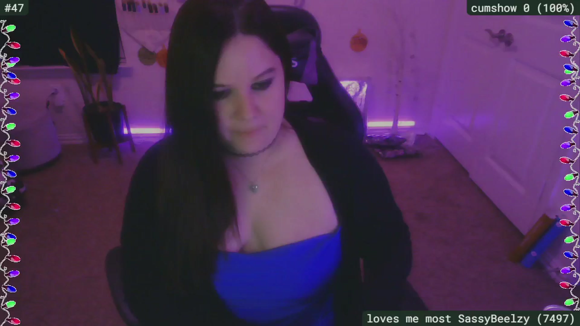 Gallery image thumbnail from SassySarah94's myfreecams stream on, 12/15/2024, 08:48 image 13 of 20