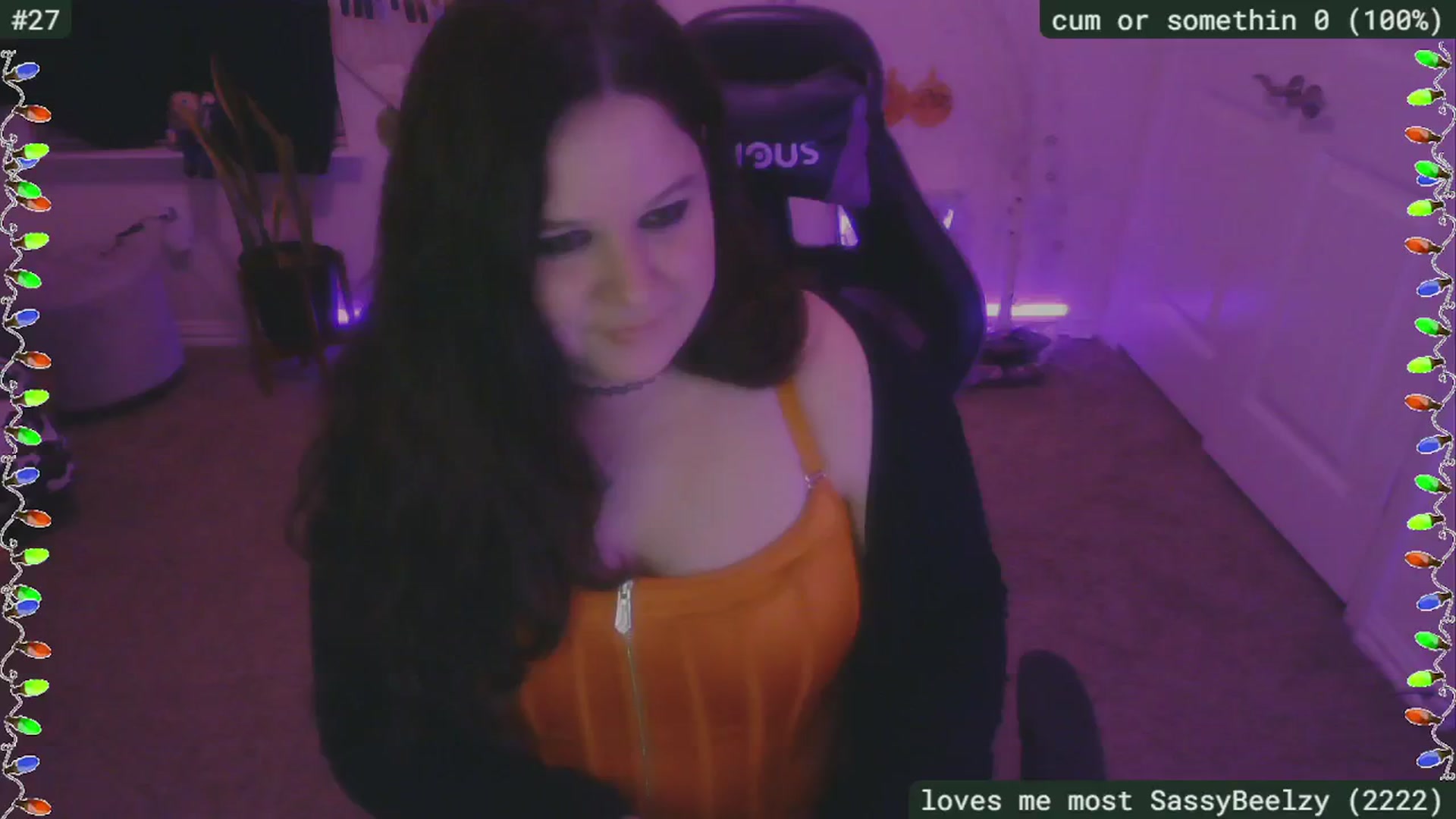 Gallery image thumbnail from SassySarah94's myfreecams stream on, 12/18/2024, 05:54 image 3 of 20