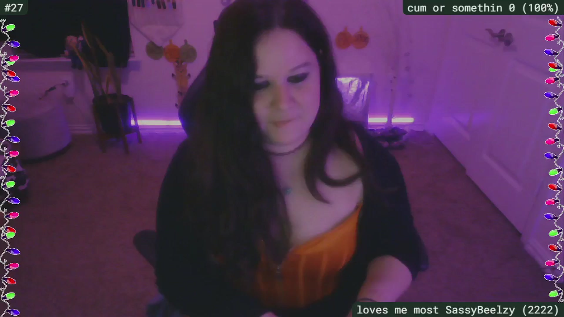 Gallery image thumbnail from SassySarah94's myfreecams stream on, 12/18/2024, 05:54 image 8 of 20