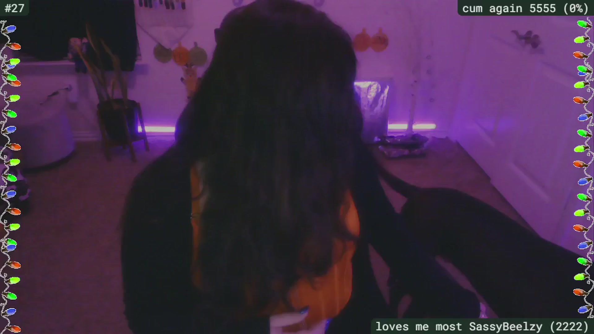 Gallery image thumbnail from SassySarah94's myfreecams stream on, 12/18/2024, 06:40 image 17 of 20