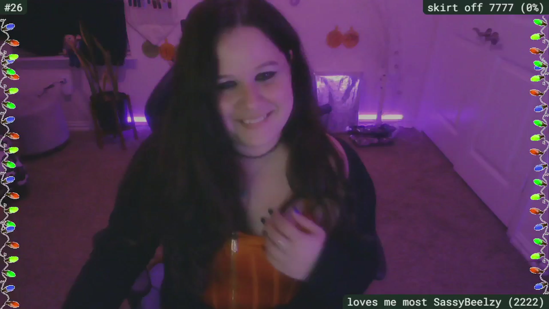 Gallery image thumbnail from SassySarah94's myfreecams stream on, 12/18/2024, 06:40 image 12 of 20