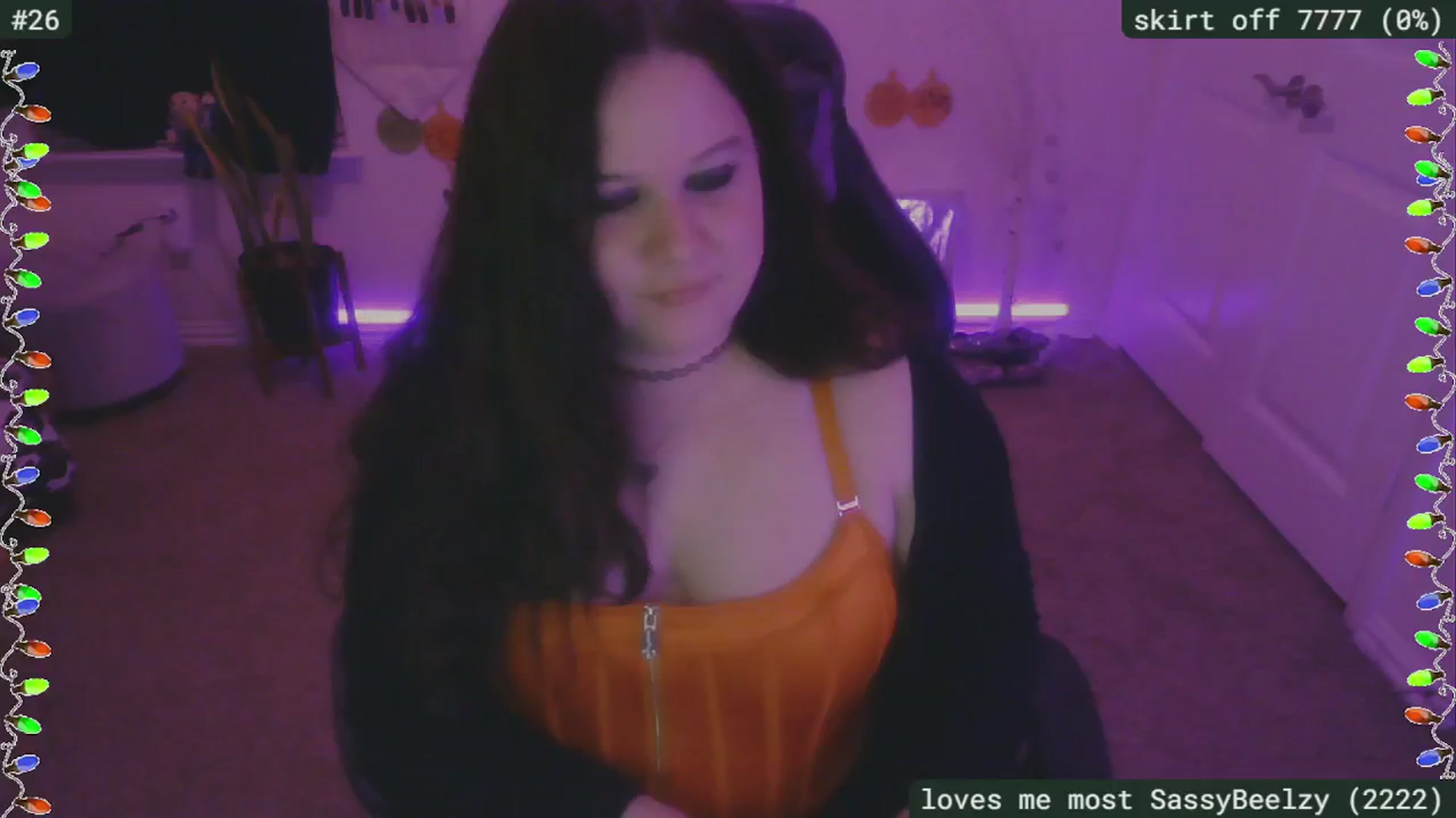 Gallery image thumbnail from SassySarah94's myfreecams stream on, 12/18/2024, 06:40 image 3 of 20