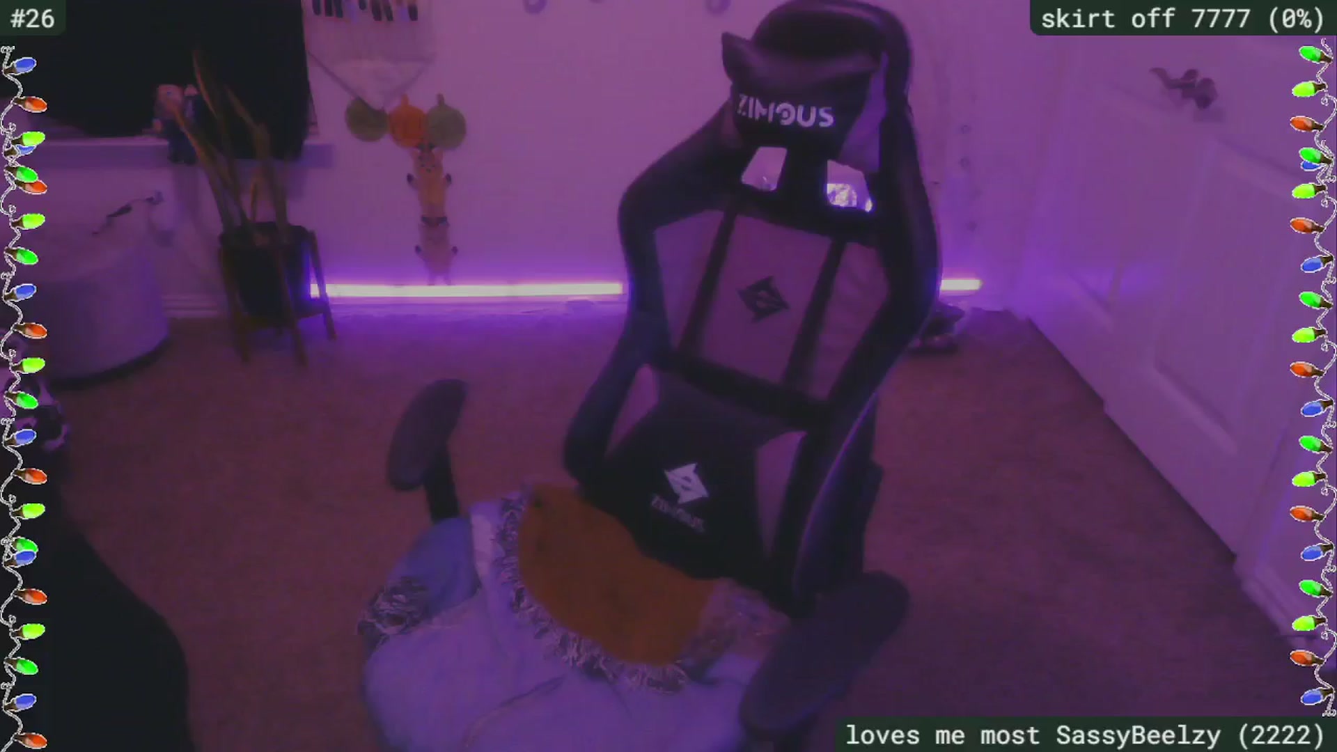 Gallery image thumbnail from SassySarah94's myfreecams stream on, 12/18/2024, 06:40 image 9 of 20