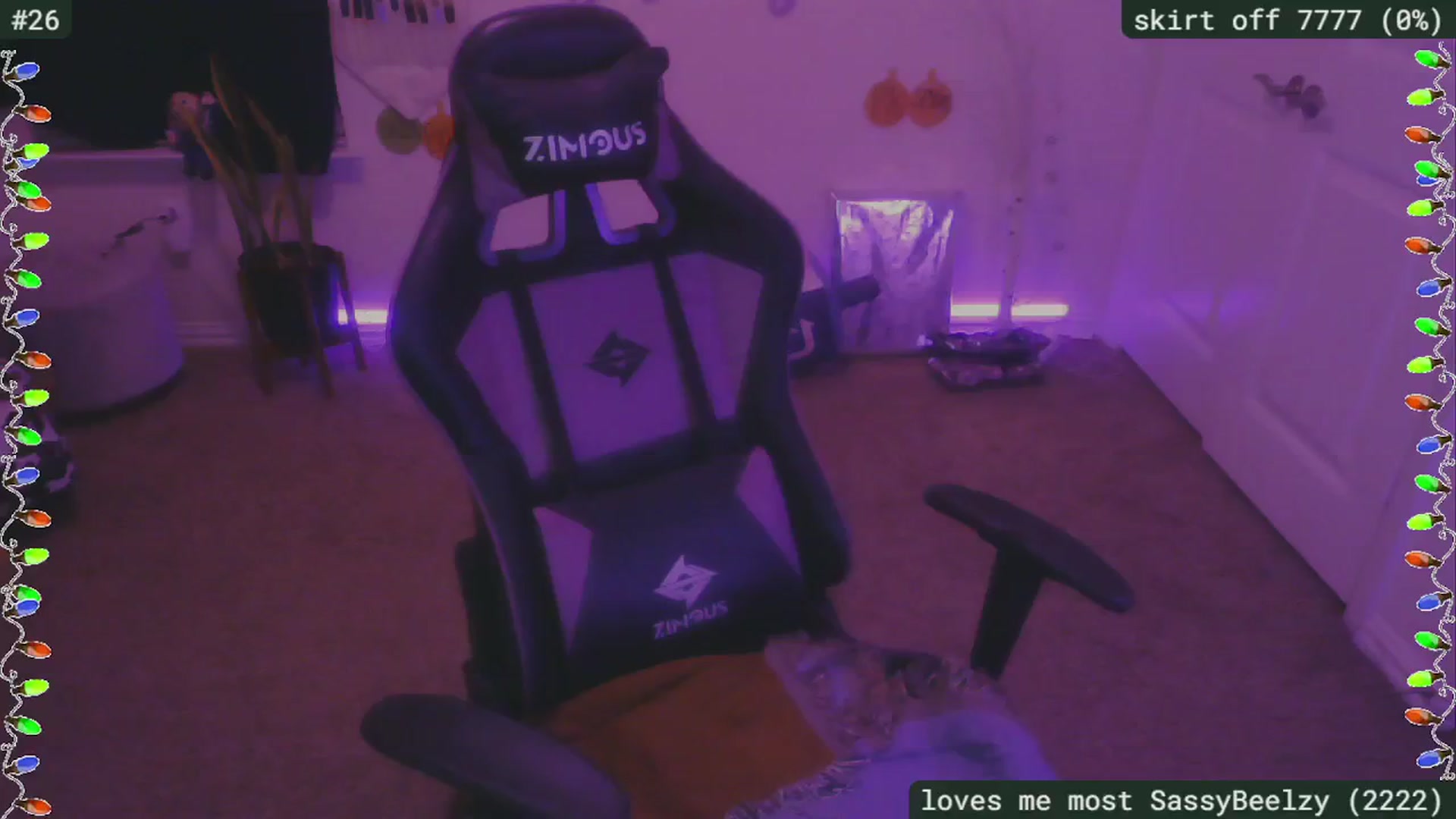 Gallery image thumbnail from SassySarah94's myfreecams stream on, 12/18/2024, 06:40 image 14 of 20