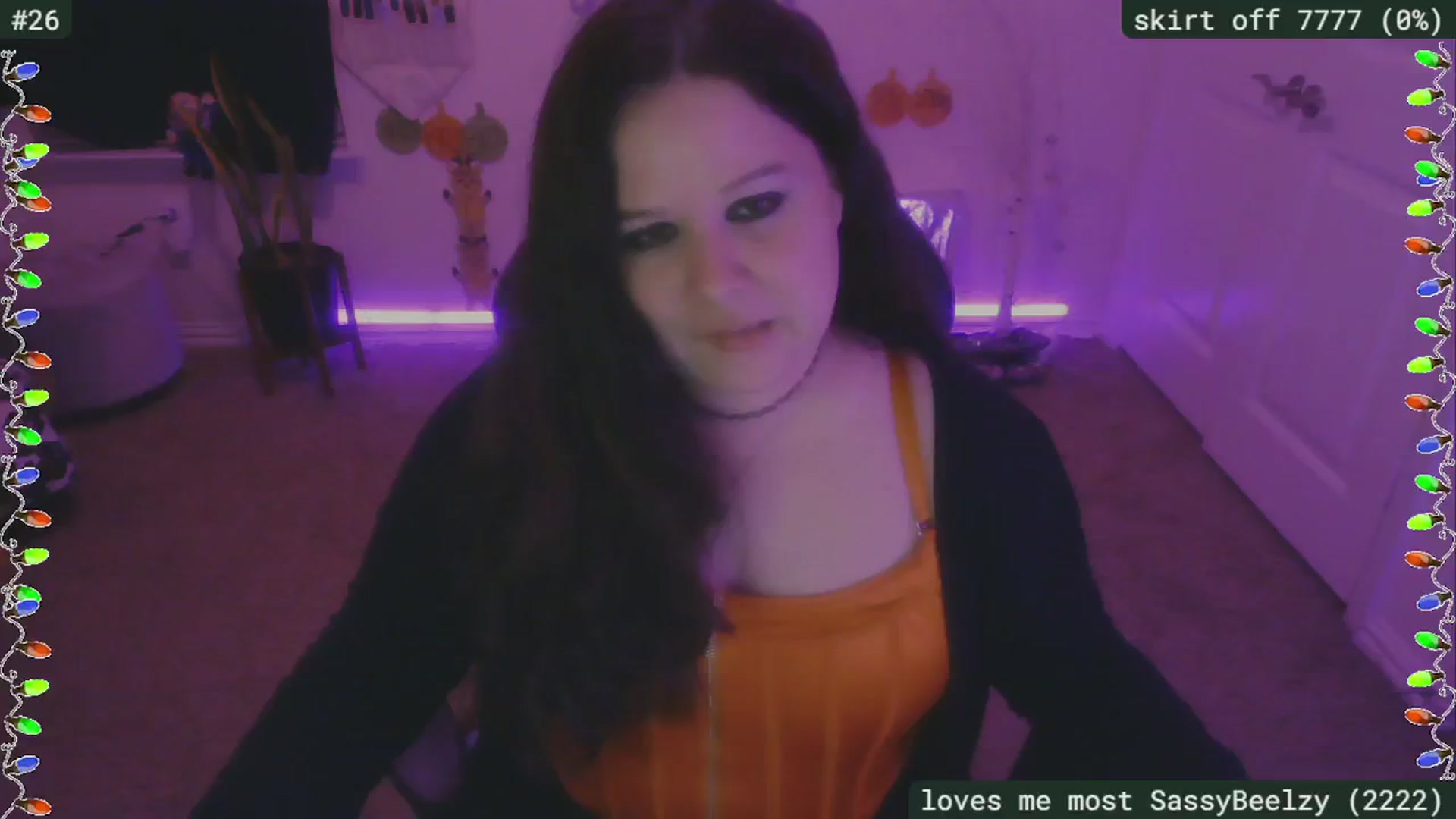 Gallery image thumbnail from SassySarah94's myfreecams stream on, 12/18/2024, 06:40 image 15 of 20