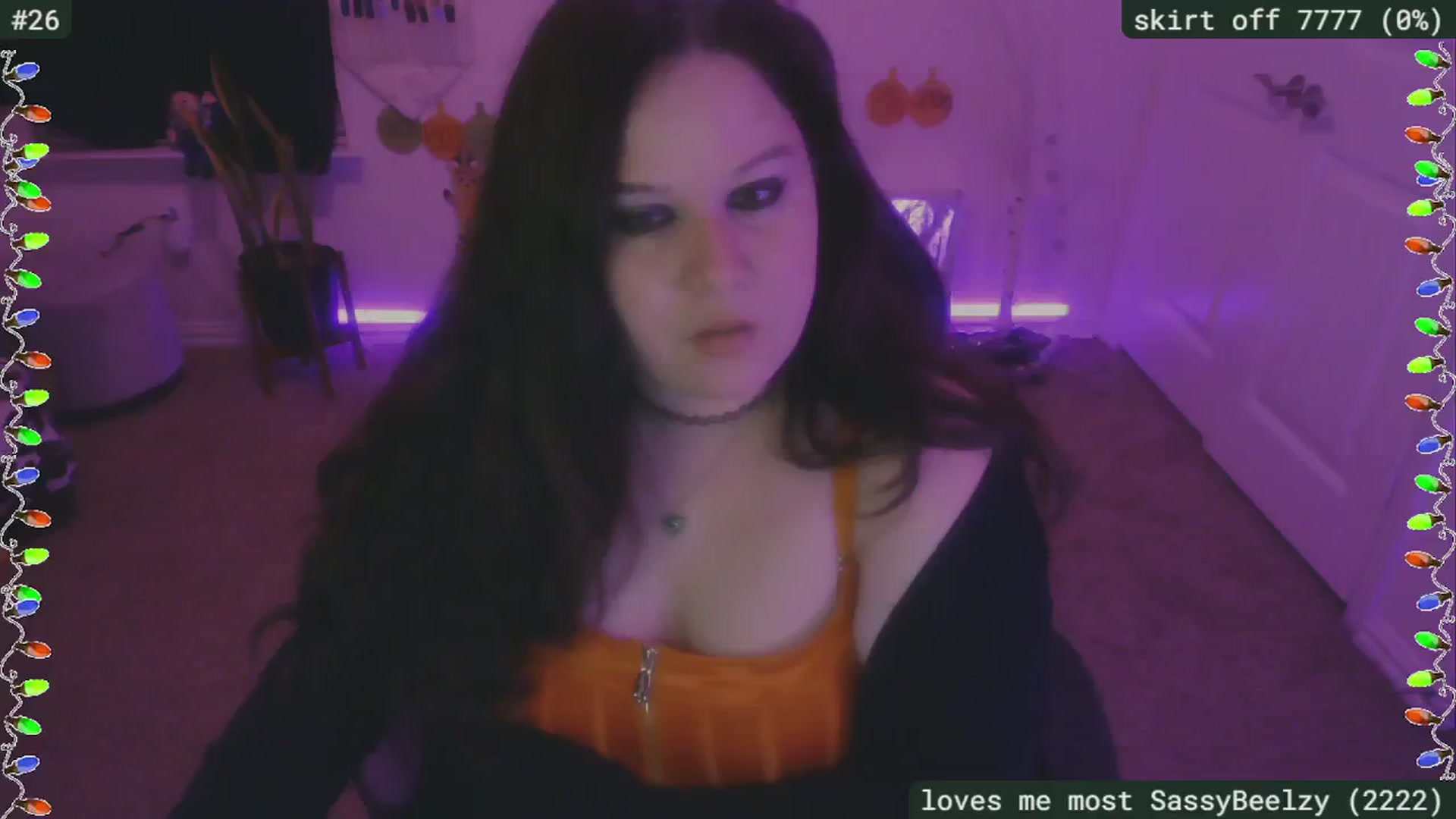 Gallery image thumbnail from SassySarah94's myfreecams stream on, 12/18/2024, 06:40 image 2 of 20