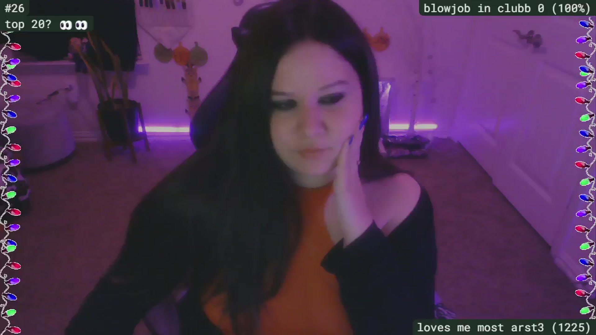 Gallery image thumbnail from SassySarah94's myfreecams stream on, 12/19/2024, 07:19 image 12 of 20