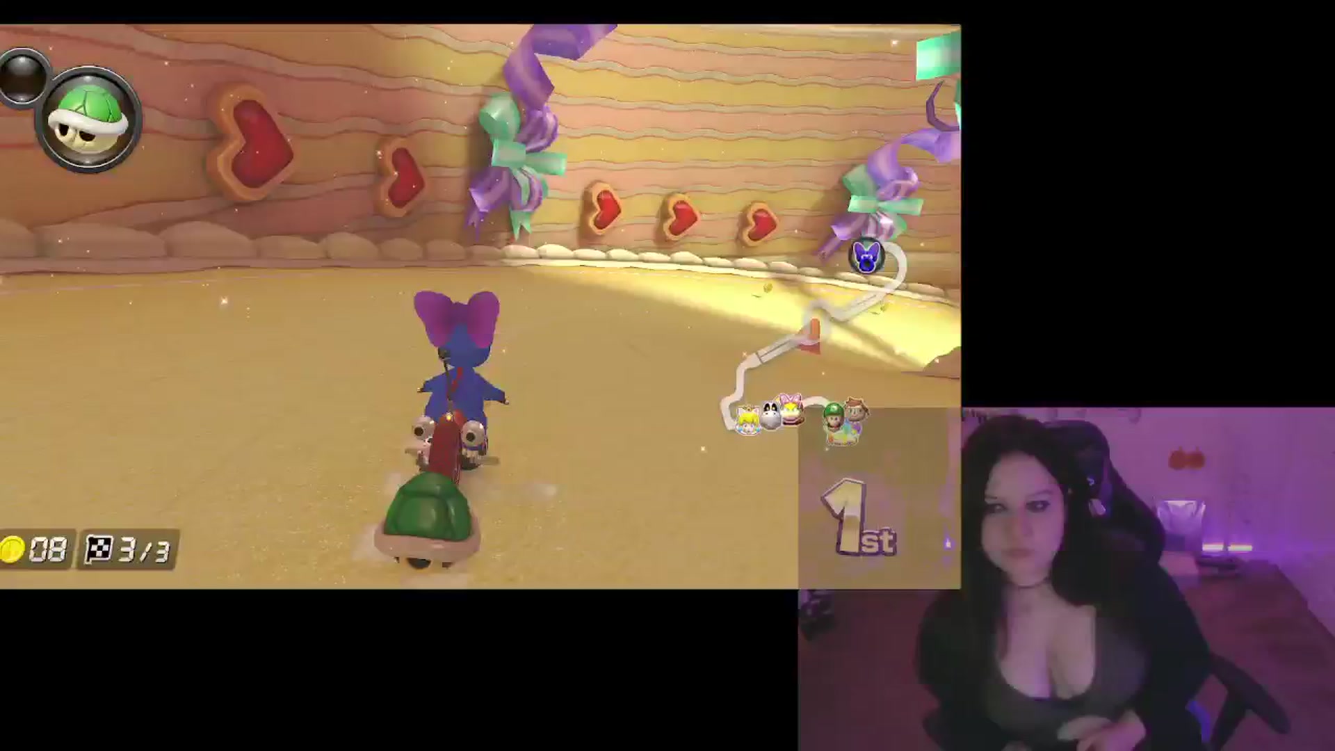 Gallery image thumbnail from SassySarah94's myfreecams stream on, 12/22/2024, 02:44 image 18 of 20