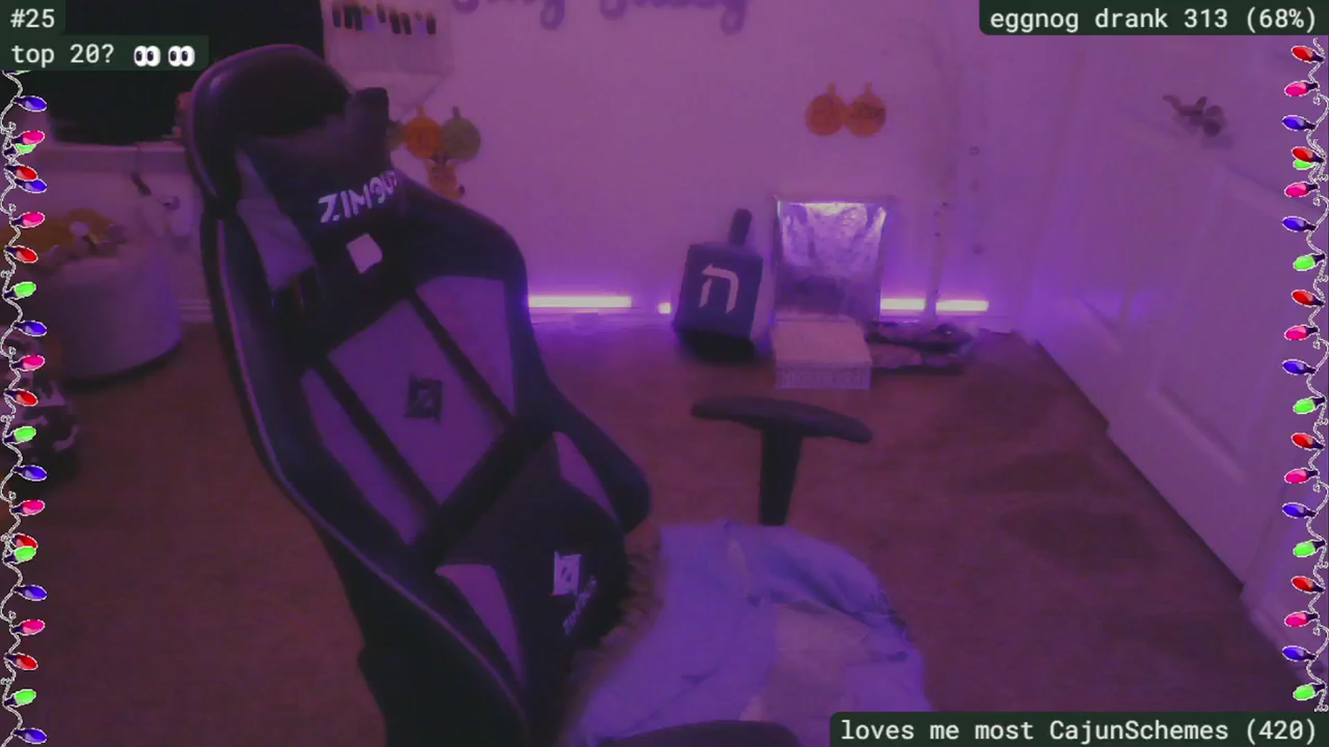 Gallery image thumbnail from SassySarah94's myfreecams stream on, 12/22/2024, 03:10 image 12 of 20