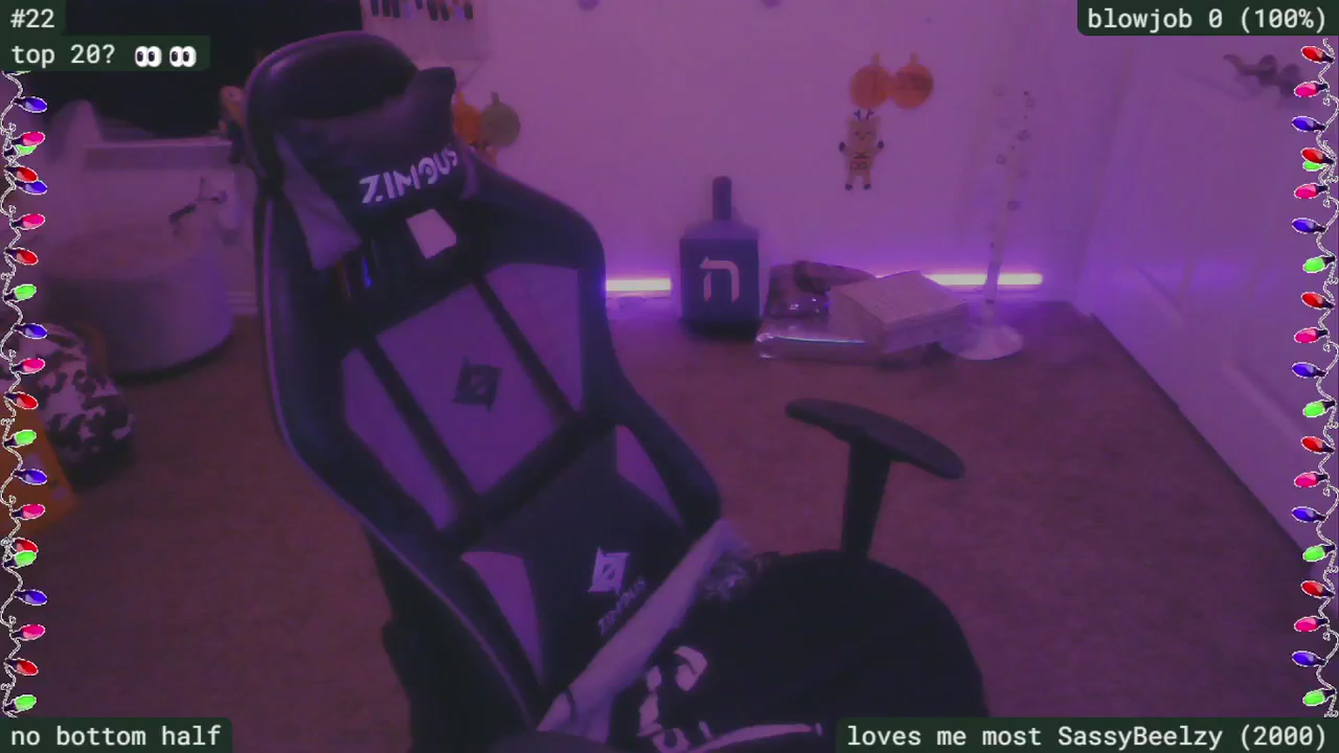 Gallery image thumbnail from SassySarah94's myfreecams stream on, 12/24/2024, 07:22 image 16 of 20