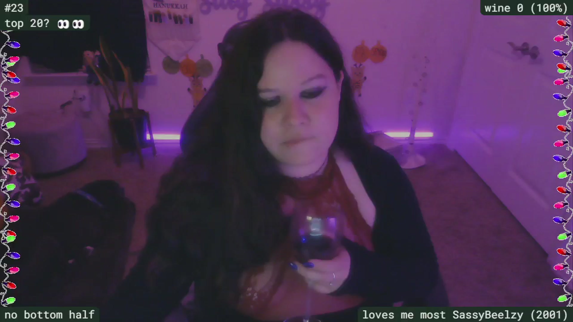 Gallery image thumbnail from SassySarah94's myfreecams stream on, 12/24/2024, 07:22 image 18 of 20