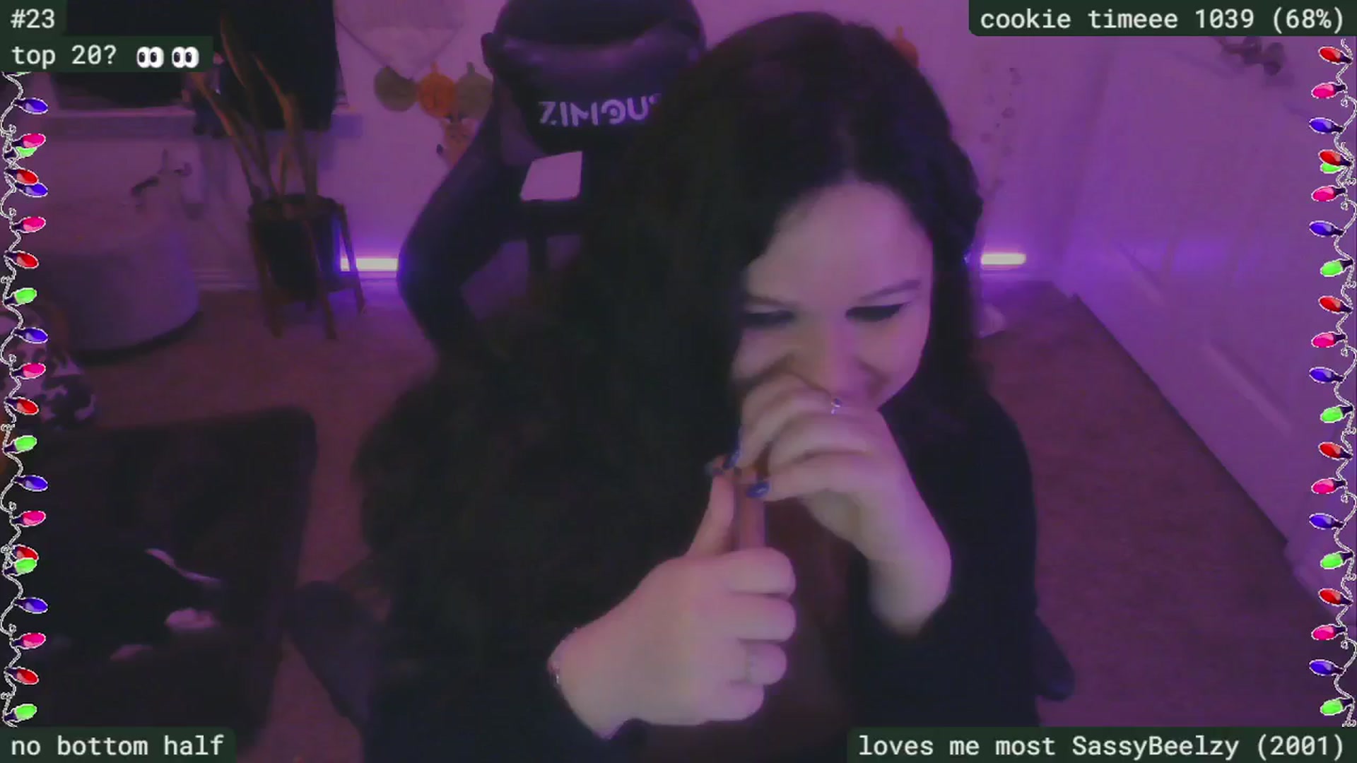Gallery image thumbnail from SassySarah94's myfreecams stream on, 12/24/2024, 08:31 image 14 of 20