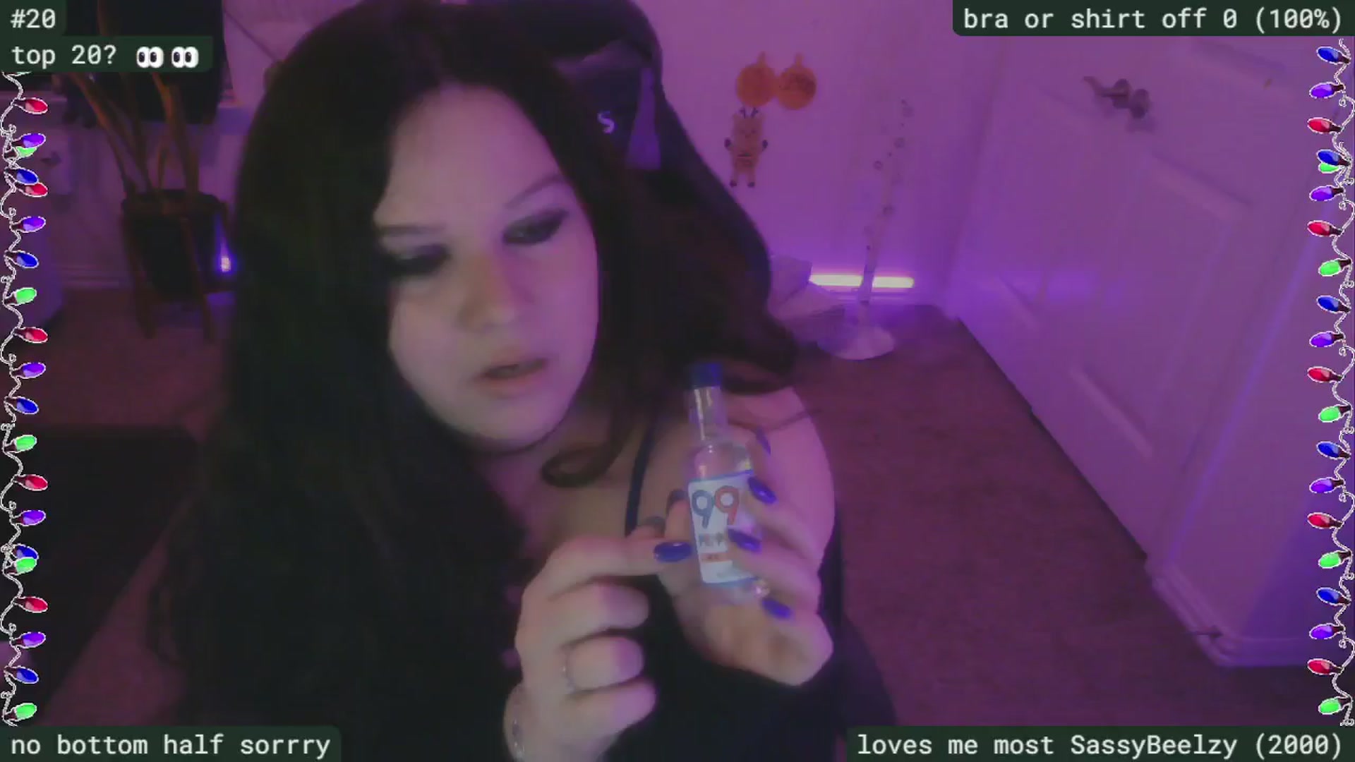 Gallery image thumbnail from SassySarah94's myfreecams stream on, 12/25/2024, 06:01 image 19 of 20