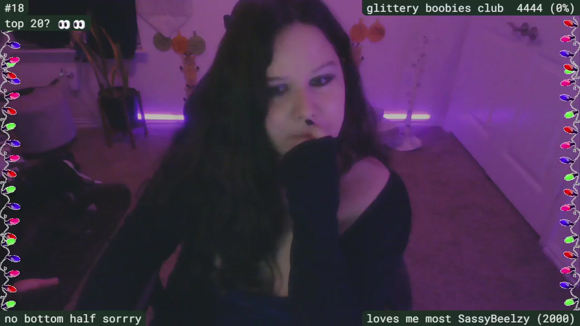 Gallery image thumbnail from SassySarah94's myfreecams stream on, 12/25/2024, 08:47 image 14 of 20
