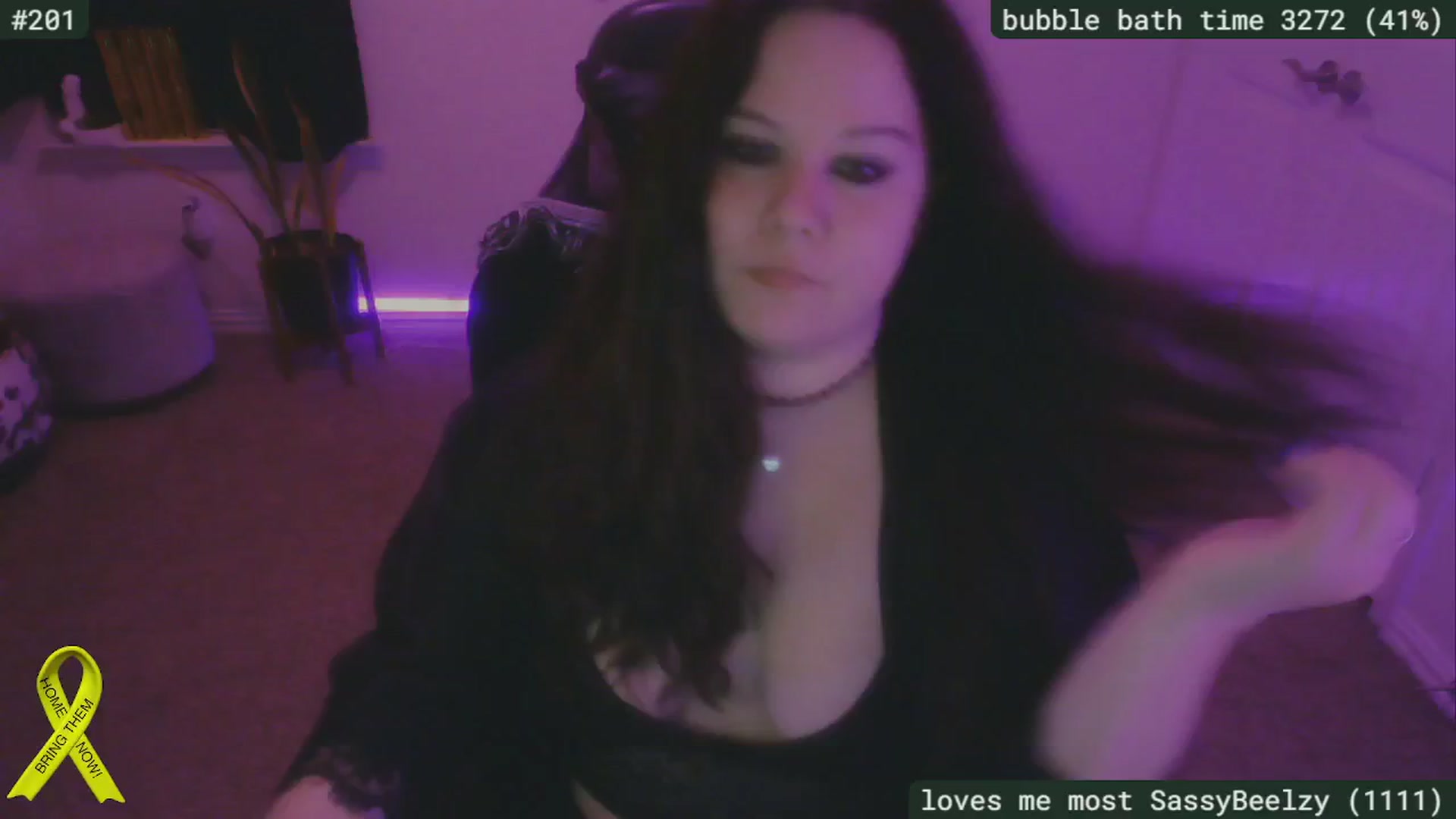 Gallery image thumbnail from SassySarah94's myfreecams stream on, 01/07/2025, 04:19 image 20 of 20