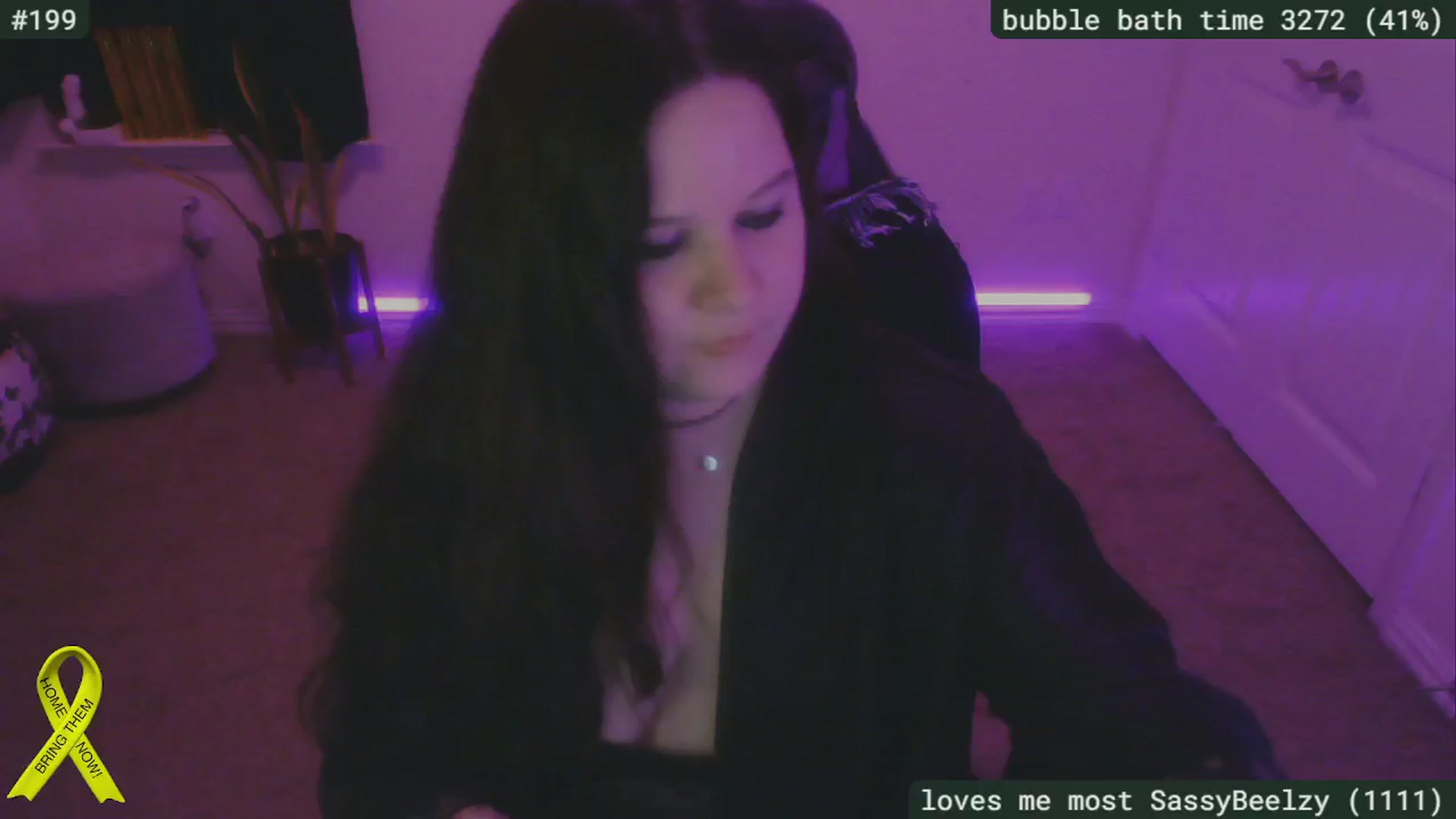 Gallery image thumbnail from SassySarah94's myfreecams stream on, 01/07/2025, 04:19 image 15 of 20