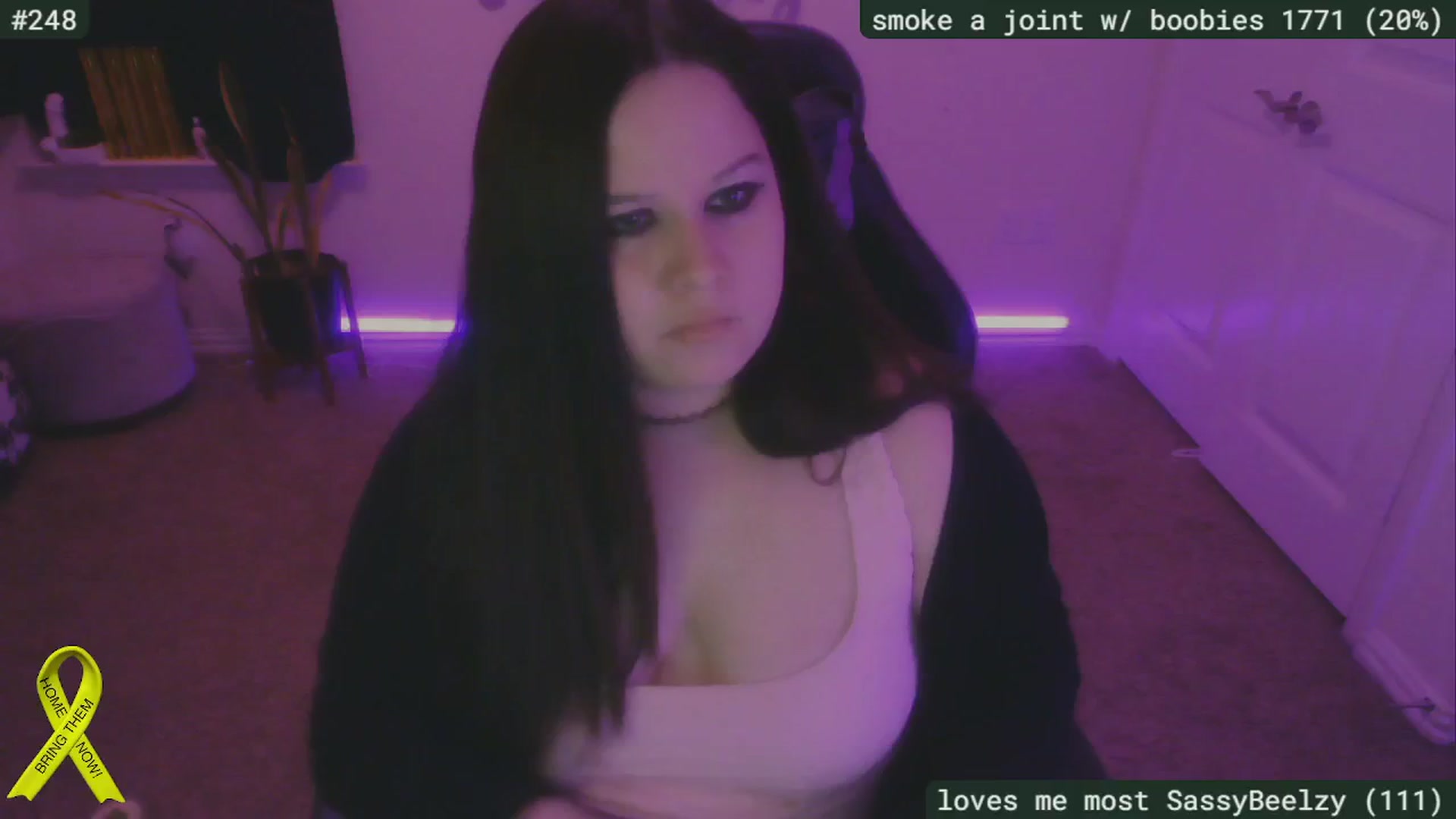 Gallery image thumbnail from SassySarah94's myfreecams stream on, 01/09/2025, 06:03 image 10 of 20