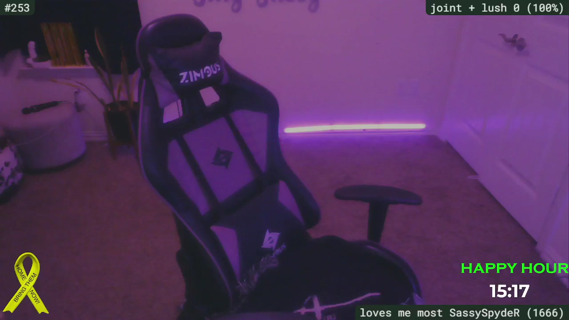 Gallery image thumbnail from SassySarah94's myfreecams stream on, 01/10/2025, 24:01 image 19 of 20
